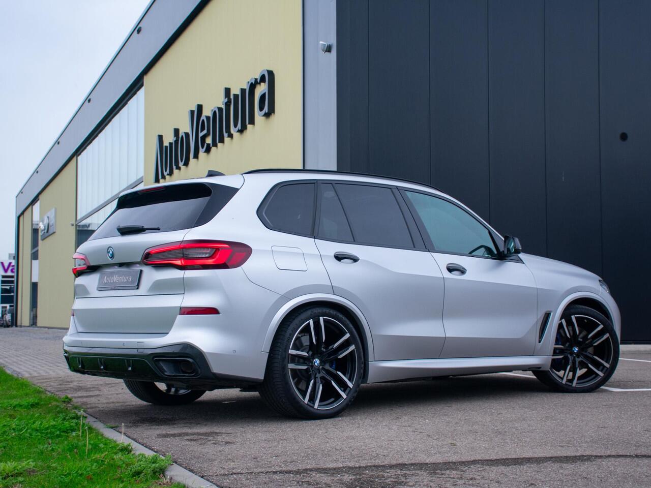 BMW X5 xDrive45e High Executive | M-sport | Hifi Sound | Schuif-/kantel Pano | Laser LED | Soft doorclose | Head-Up | Adapt. Cruise | Matt frozen gray wrap