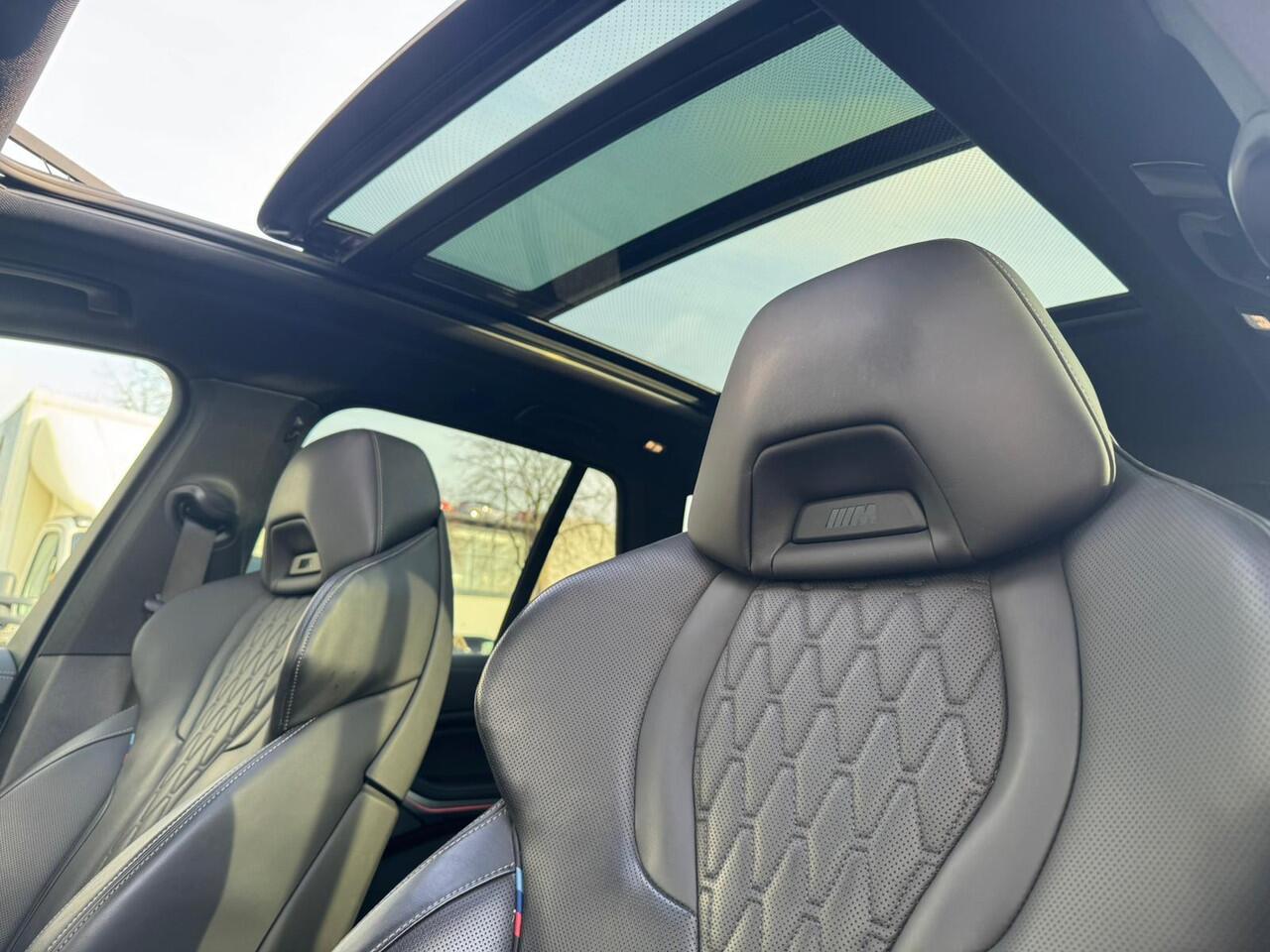 BMW X5 xDrive45e High Executive |Pano |Achterasbesturing |M Perf. stoelen |Carbon inter. |Head-Up |H&K |360° |Massage |Stoelverkoeling |Sfeer