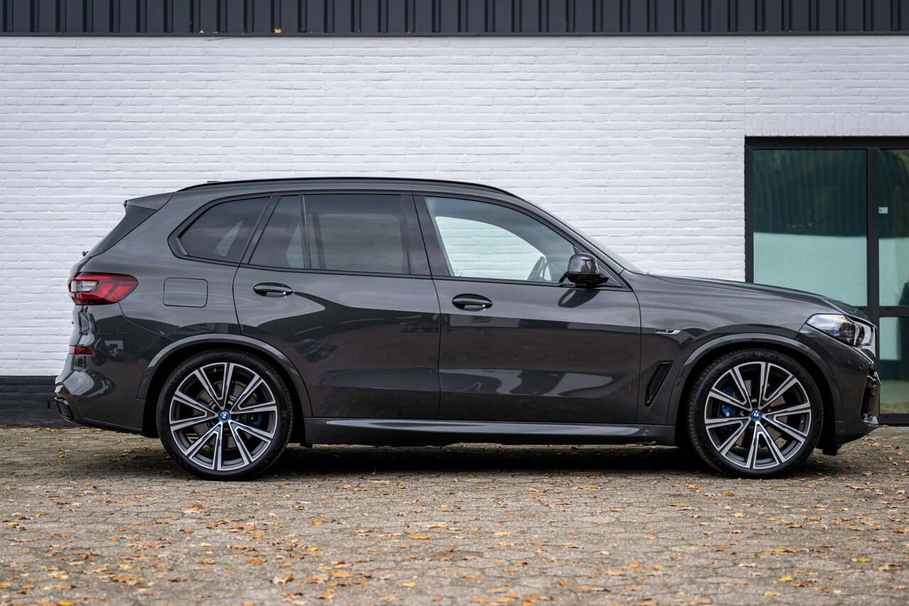 BMW X5 xDrive45e M-Sport 4-Wielsturing B&W CoPilot Carbon