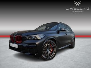bmw-x5-xdrive45e-black-vermilion-b&