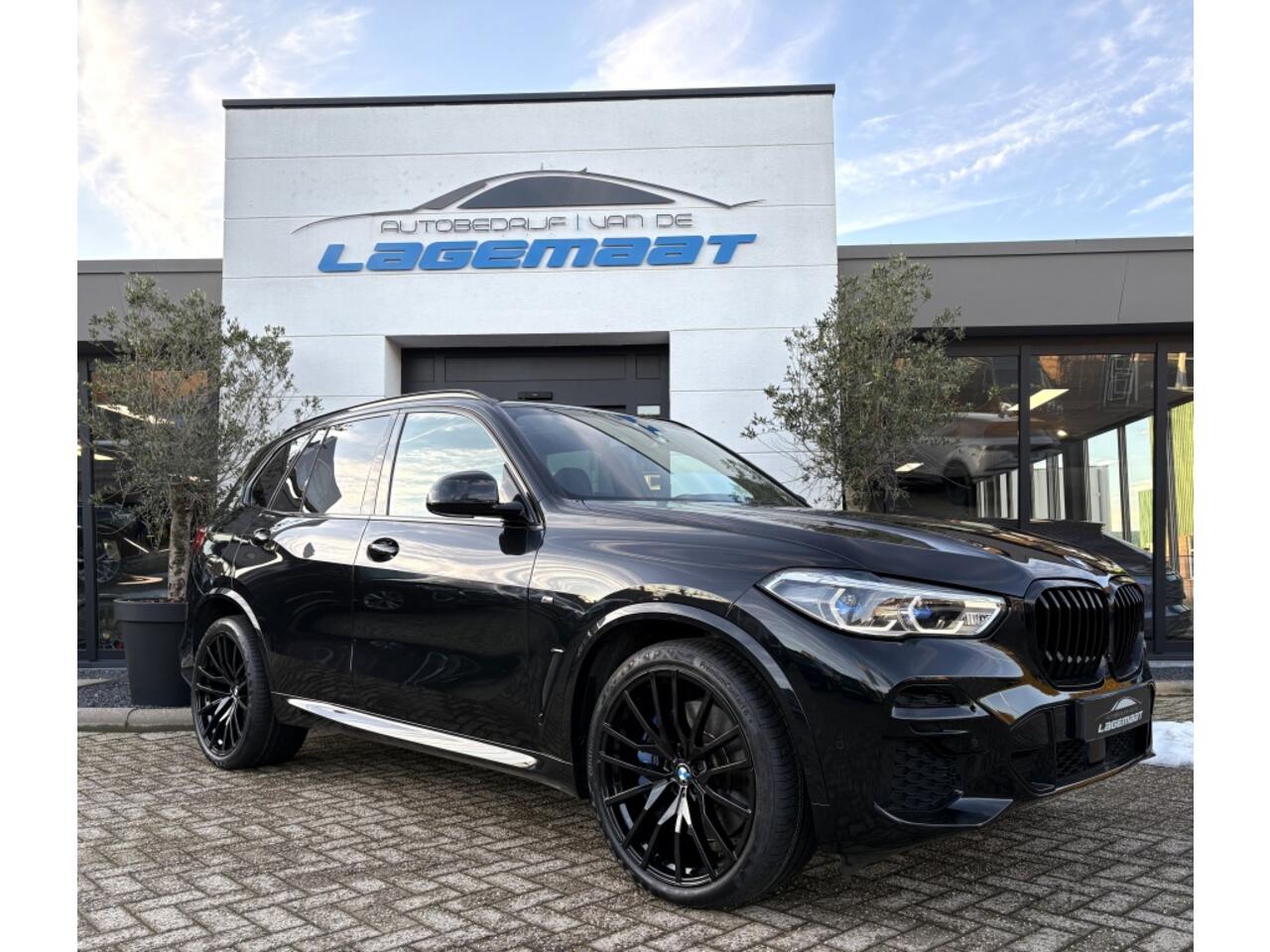 BMW X5 40d M-Sport| Panodak| Trekhaak| Soft Close| Head-Up