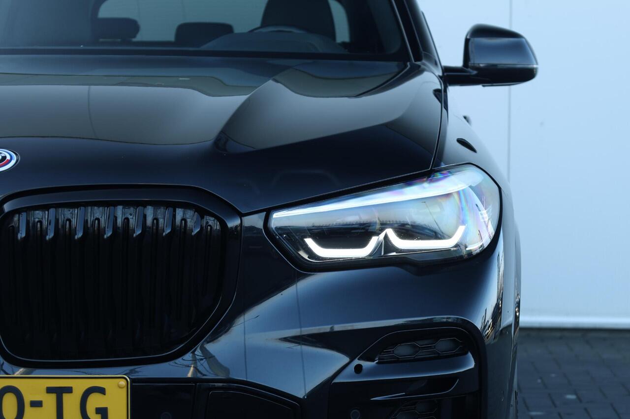 BMW X5 xDrive45e High Executive M Sportpakket/ Trekhaak/ Panoramadak/ Stoelverwarming Voor-Achter/ HiFi/ Active Cruise Control/ Head-Up/ 21"LMV