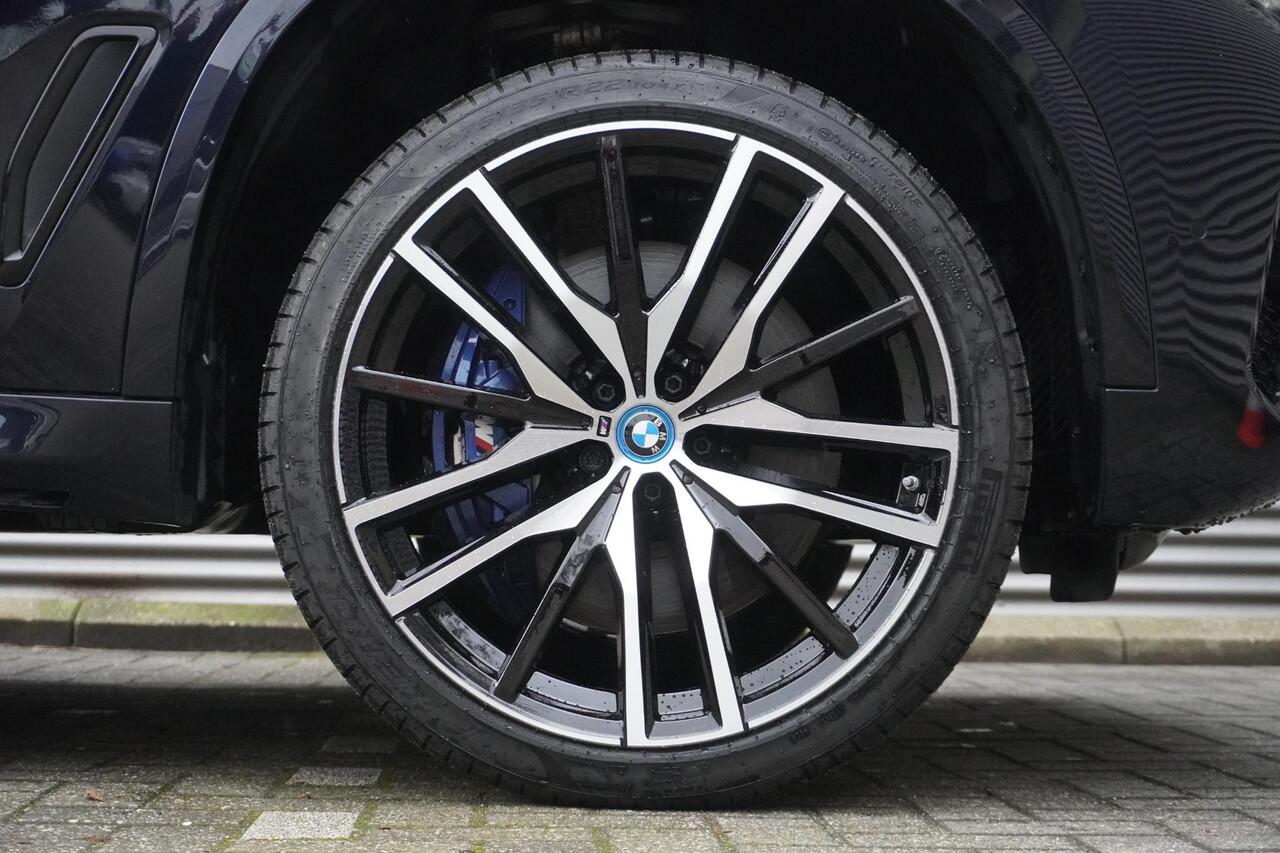 BMW X5 xDrive45e M Sportpakket | Glazen panoramadak | BMW Head-Up Display | Driving Assistant | BMW Laserlight | Driving Assistant