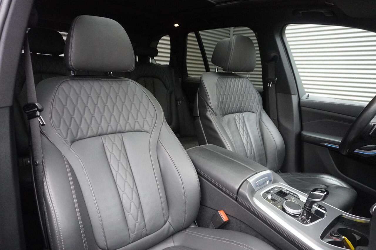 BMW X5 xDrive45e M Sportpakket | Glazen panoramadak | BMW Head-Up Display | Driving Assistant | BMW Laserlight | Driving Assistant