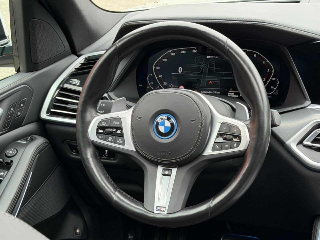 BMW X5 xDrive45e M-Sport Pano Trekhaak Stoelk. Softcl. Swarovski