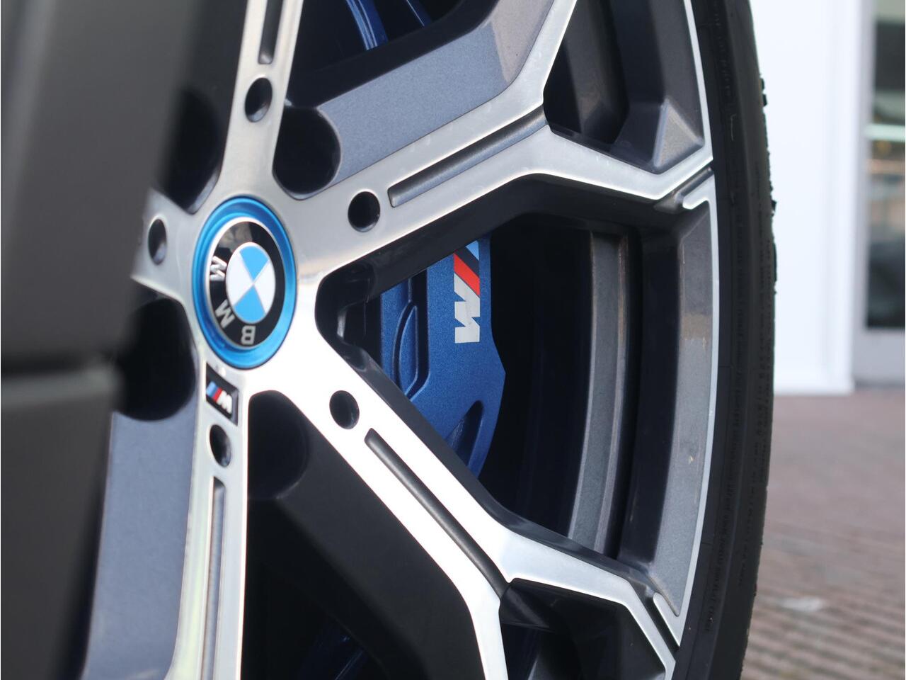 BMW X5 xDrive45e High Executive M Sport pakket/ Panoramadak/ Elektrisch stoelen/ Laser verlichting/ Comfort Acces