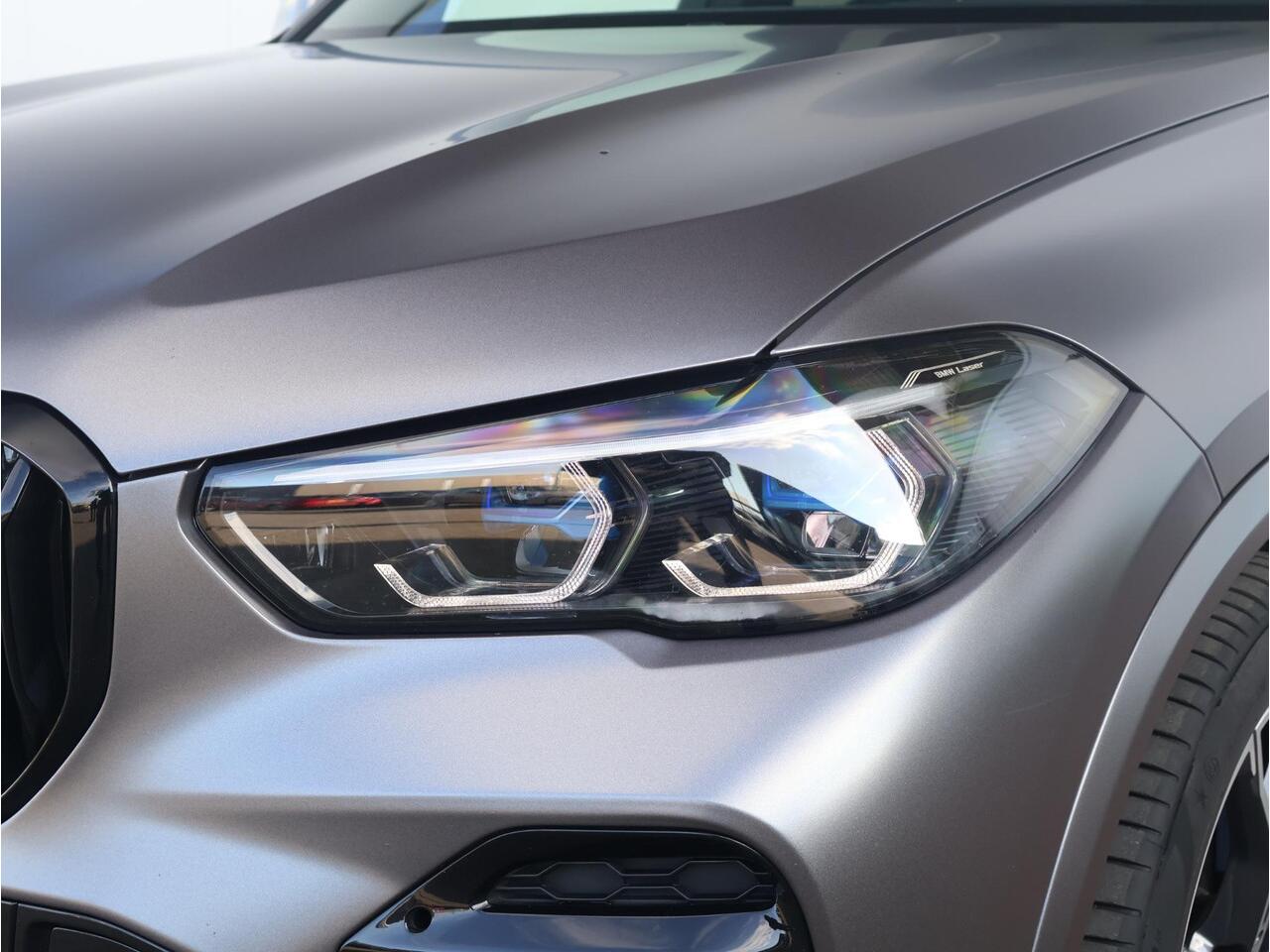 BMW X5 xDrive45e High Executive M Sport pakket/ Panoramadak/ Elektrisch stoelen/ Laser verlichting/ Comfort Acces