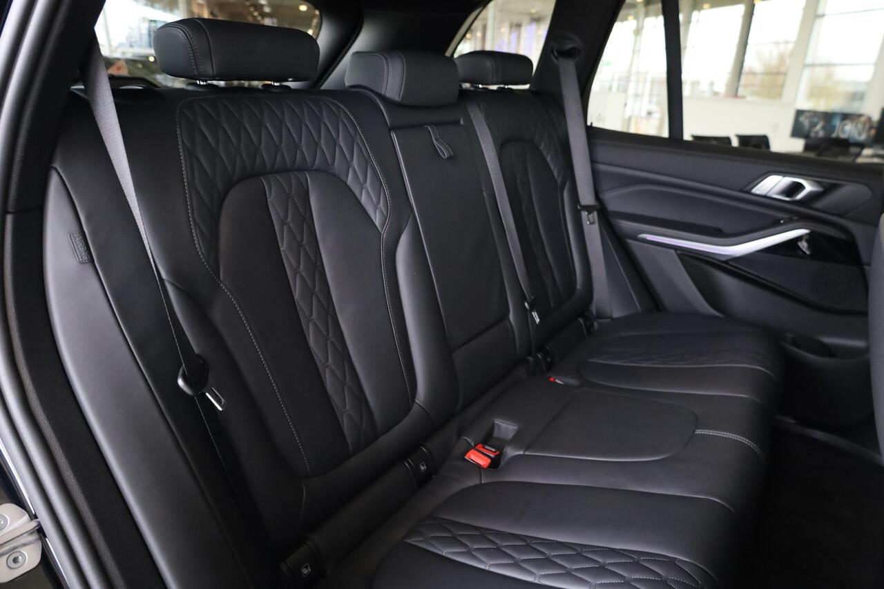 BMW X5 xDrive45e M Sport | Panoramadak | Soft-Close | Laserlight | Driving Assistant Professional | Head-Up