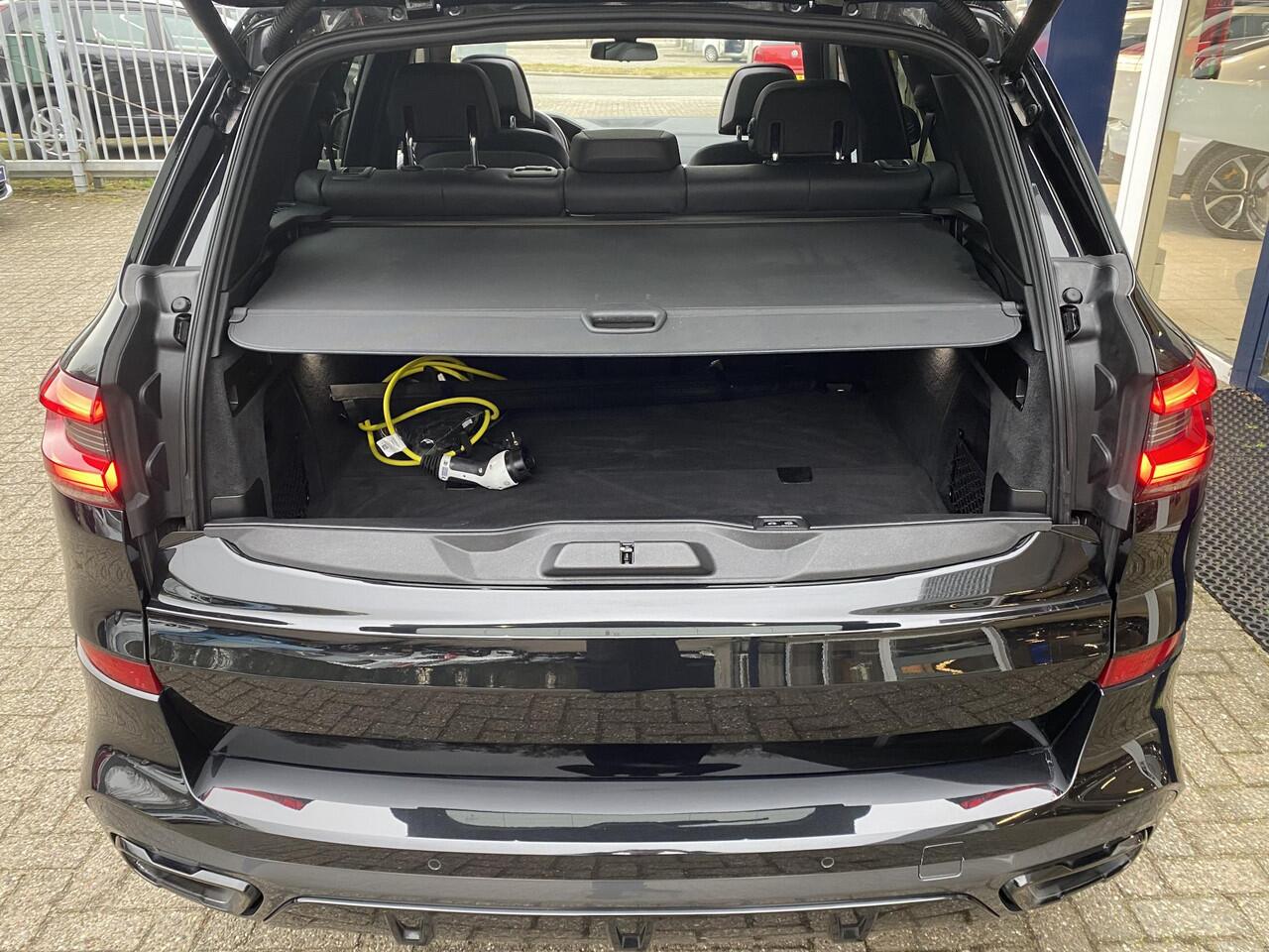 BMW X5 xDrive45e High Executive / Automaat / NL-Auto / 1e-Eigenaar / BTW verrekenbaar / Dealer-Onderhouden / M-Pakket / Shadow-Line / Vol-Leder / Head-Up Display / Laser-LED lichten / Luchtvering / Open-Panodak / Adaptieve Cruise-Control met Stop&Go en Stuurhulp