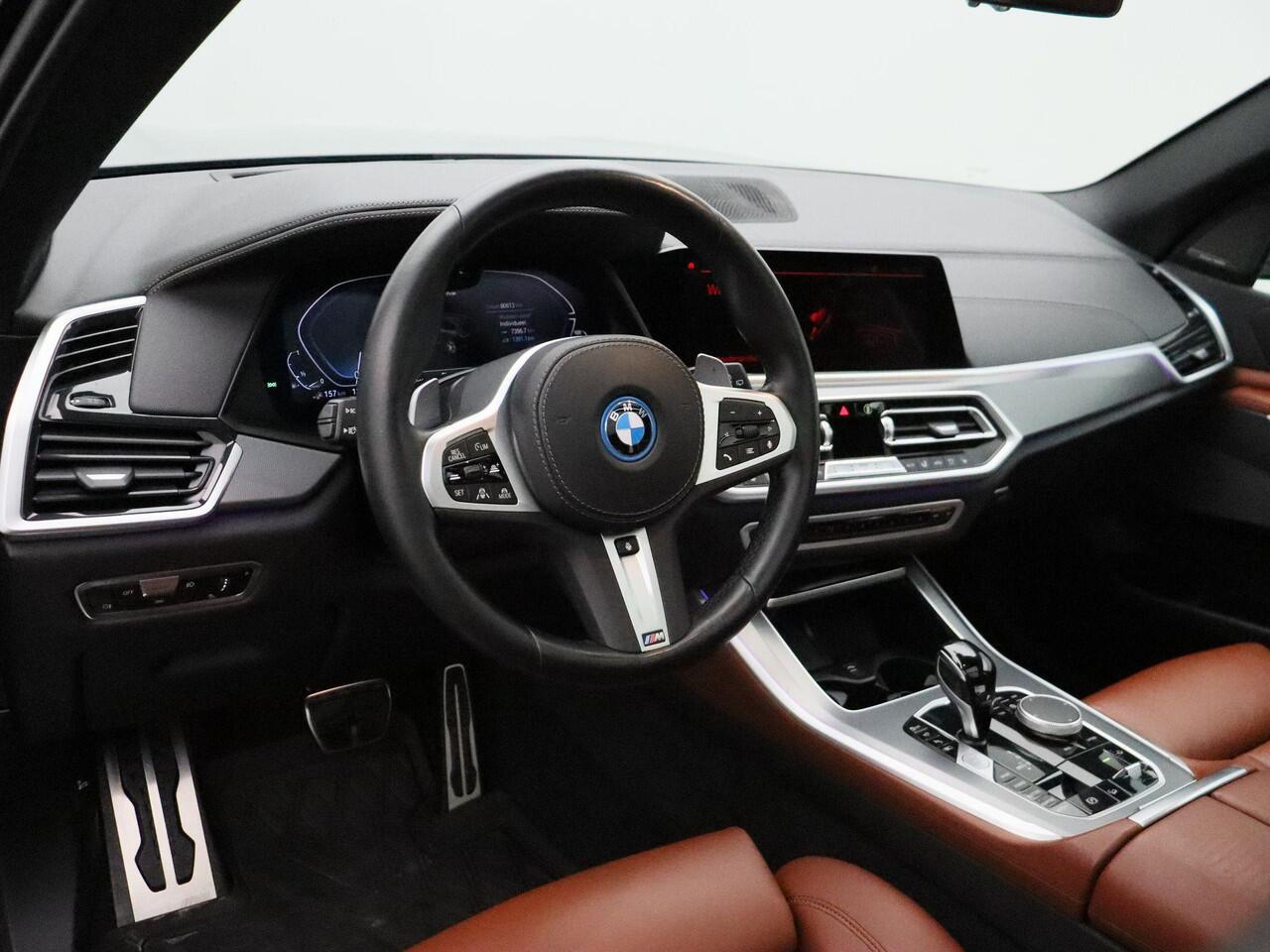 BMW X5 xDrive45e High Executive | M Sportpakket | Safety Pack | BMW Personal CoPilot Pack | Integral Active Steering | Trekhaak | Panoramadak | Driving Assistant Professional | Harman Kardon | 21''