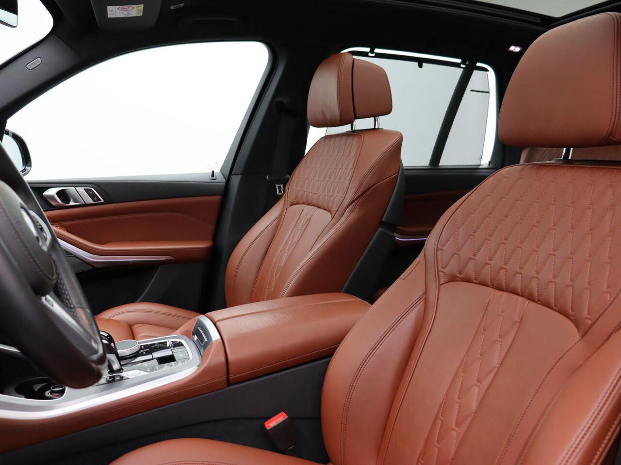 BMW X5 xDrive45e High Executive | M Sportpakket | Safety Pack | BMW Personal CoPilot Pack | Integral Active Steering | Trekhaak | Panoramadak | Driving Assistant Professional | Harman Kardon | 21''