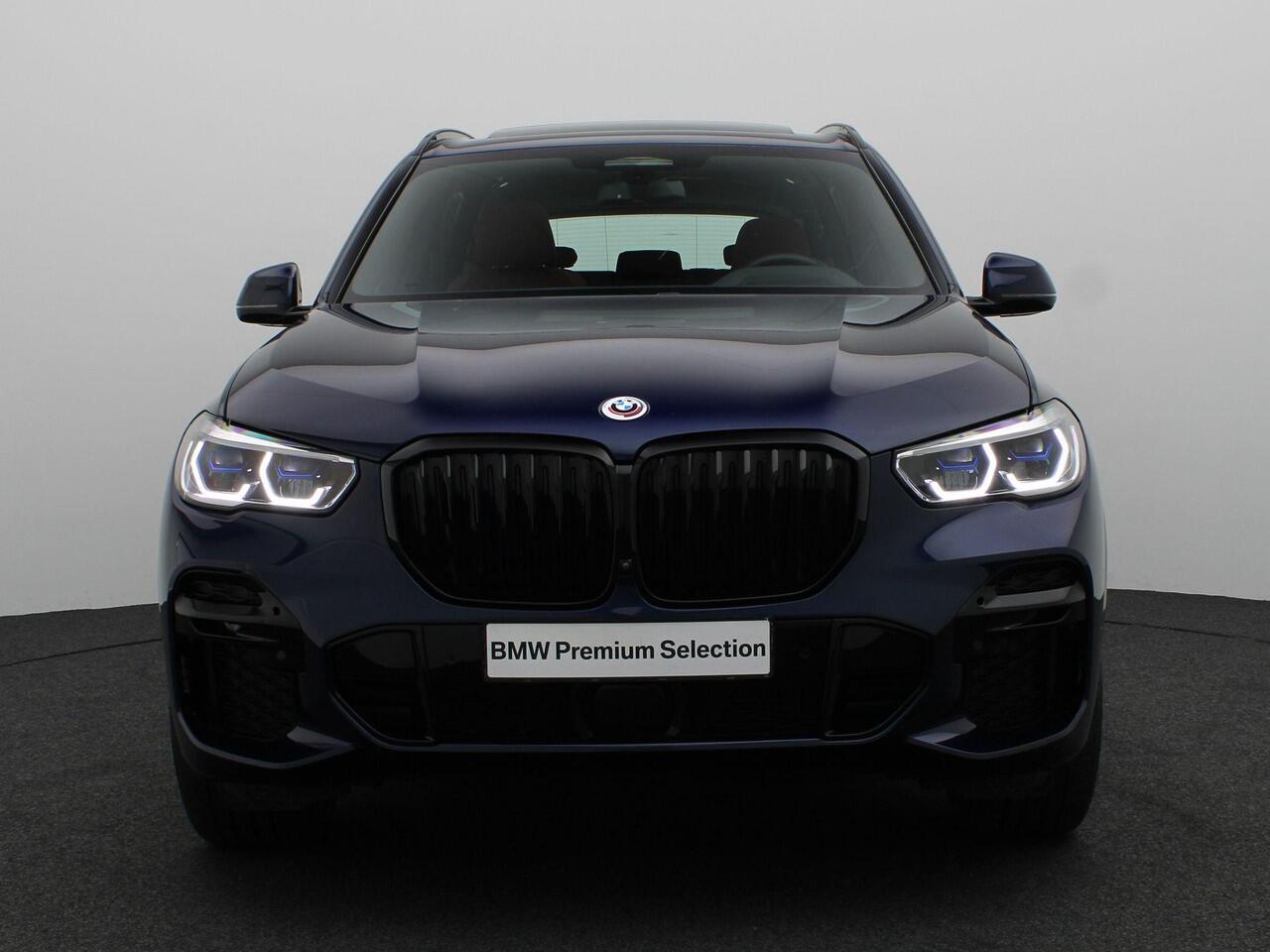 BMW X5 xDrive45e High Executive | M Sportpakket | Safety Pack | BMW Personal CoPilot Pack | Integral Active Steering | Trekhaak | Panoramadak | Driving Assistant Professional | Harman Kardon | 21''