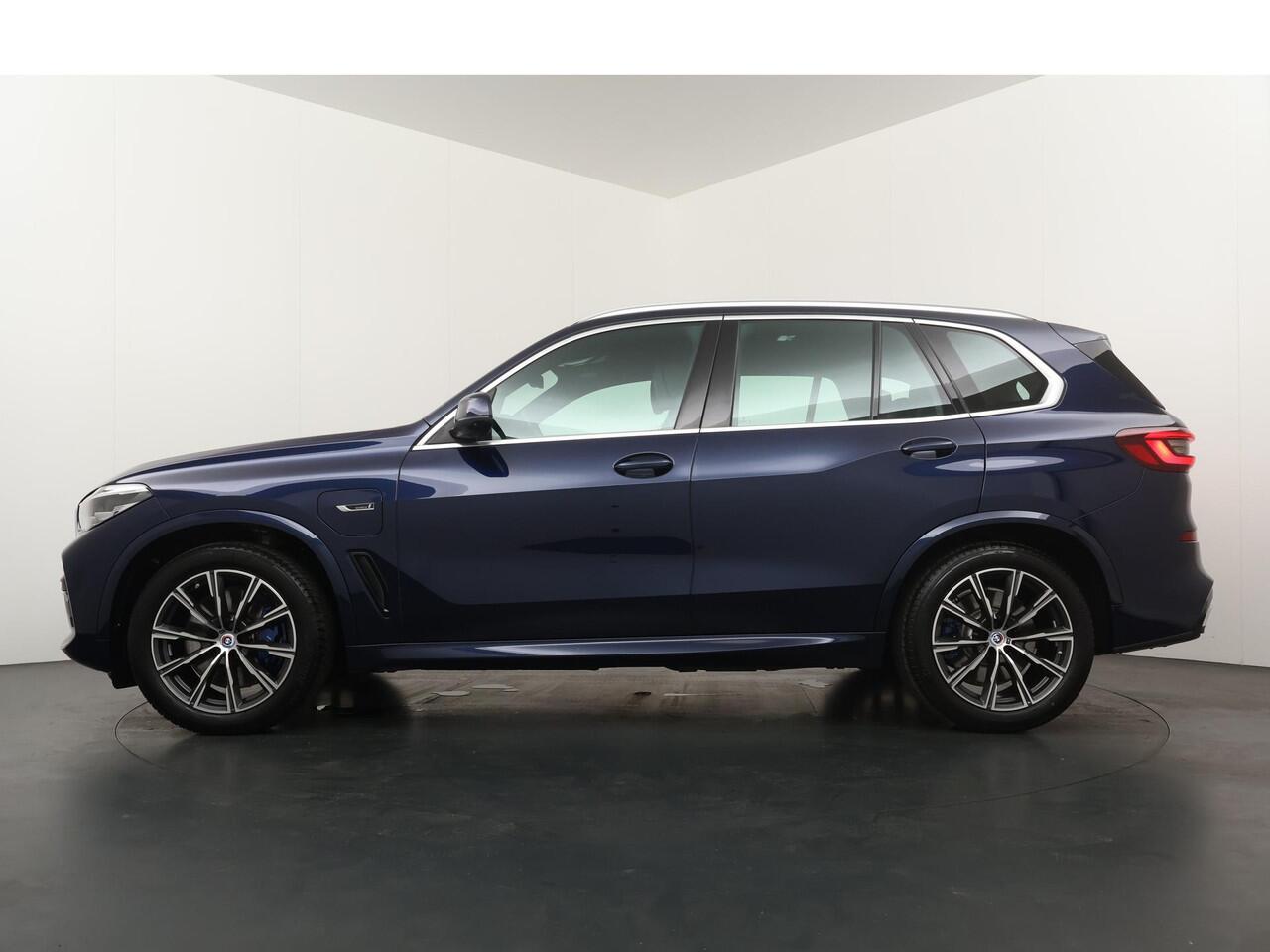BMW X5 xDrive45e High Executive | M-Sportpakket | Trekhaak | Driving Assistant Plus | Comfort Acces |