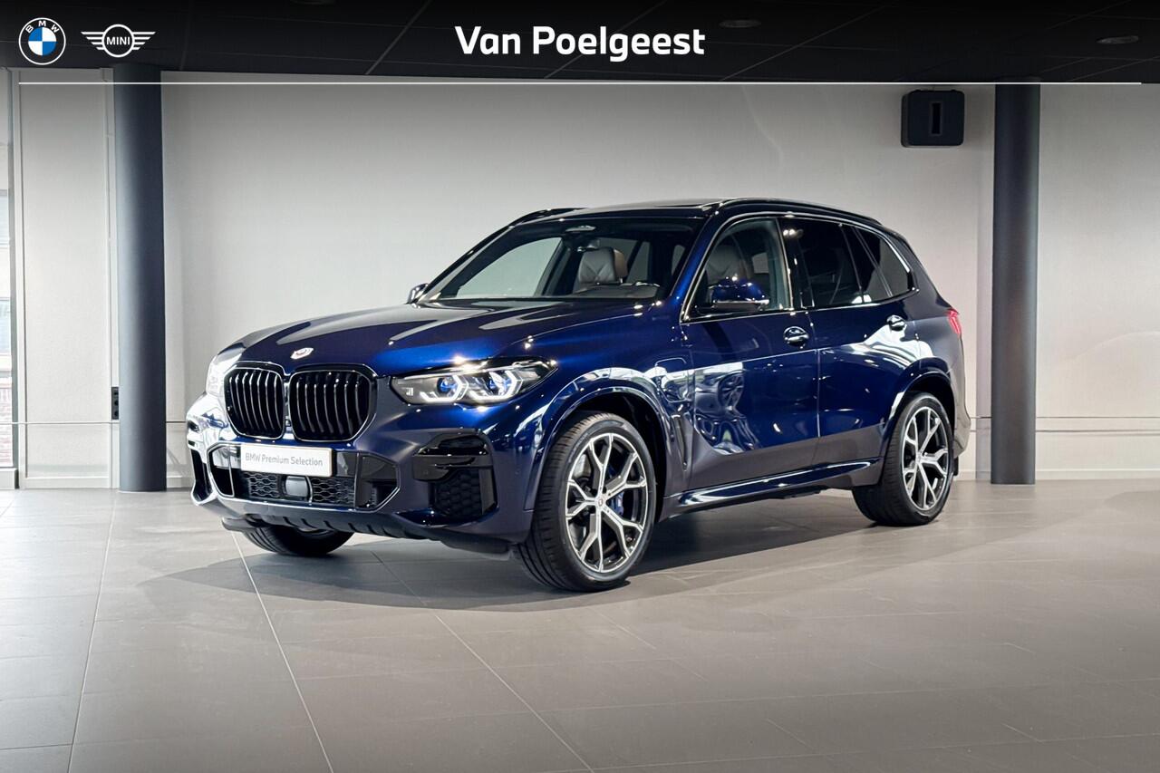 BMW X5 xDrive45e High Executive | M Sport | Glazen Panoramadak | Harman Kardon | Head-up Display | Trekhaak |