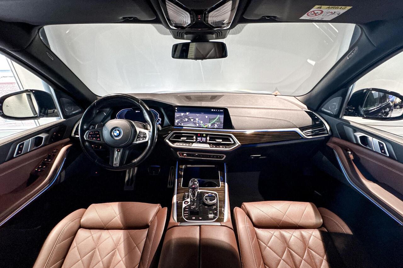 BMW X5 xDrive45e High Executive | M Sport | Glazen Panoramadak | Harman Kardon | Head-up Display | Trekhaak |
