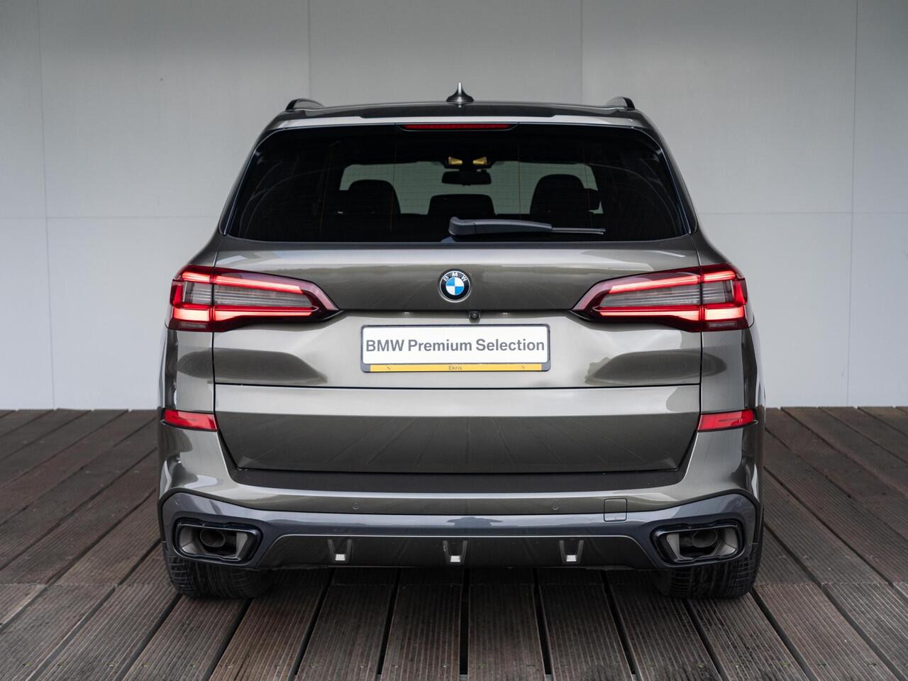 BMW X5 xDrive45e | High Executive | M Sportpakket | Comfort Access | Soft-Close | Panoramadak | Head-Up Display | Harman Kardon | Trekhaak