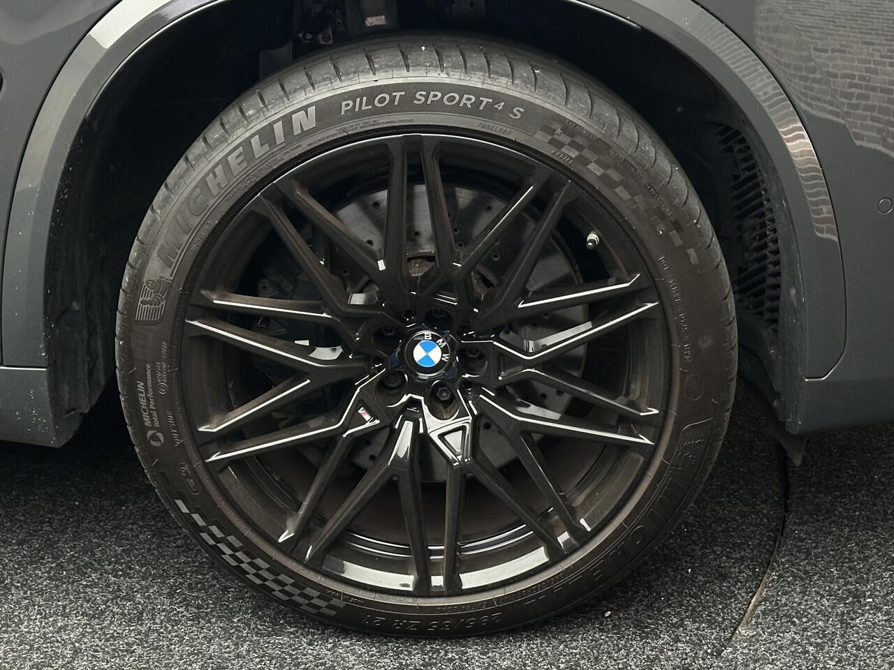 BMW X5 M Competition Carbon Memory B&W ACC PANO Massage Head