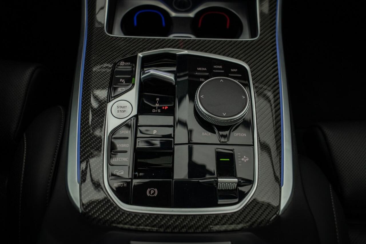 BMW X5 50e, M SPORT, Stoelverkoeling, Carbon, stuuverw