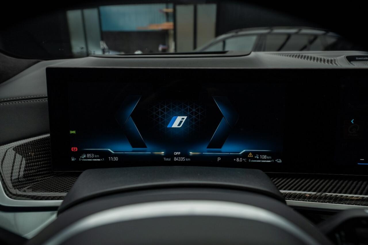 BMW X5 50e, M SPORT, Stoelverkoeling, Carbon, stuuverw