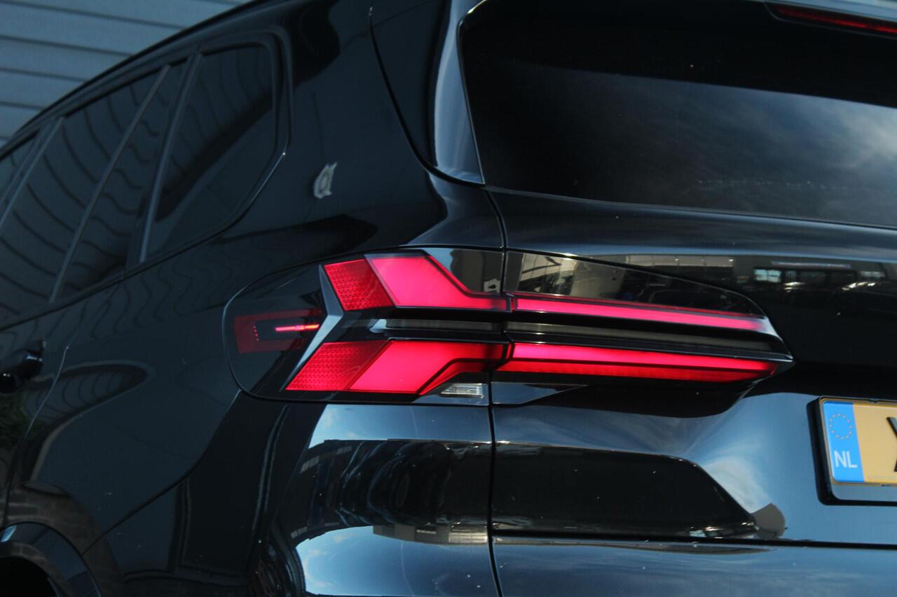 BMW X5 xDrive50e M-Sport Launch Edition Fabrieksgarantie 07-2026 | Panorama Dak | Comfort stoelen | Led Lazer