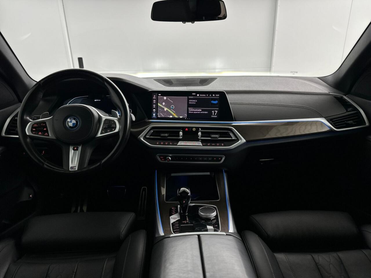 BMW X5 xDrive45e High Executive M-Sport | 21'' L.M. Velgen | Panoramadak | Elektrische Achterklep | Softclose | Premium Audio