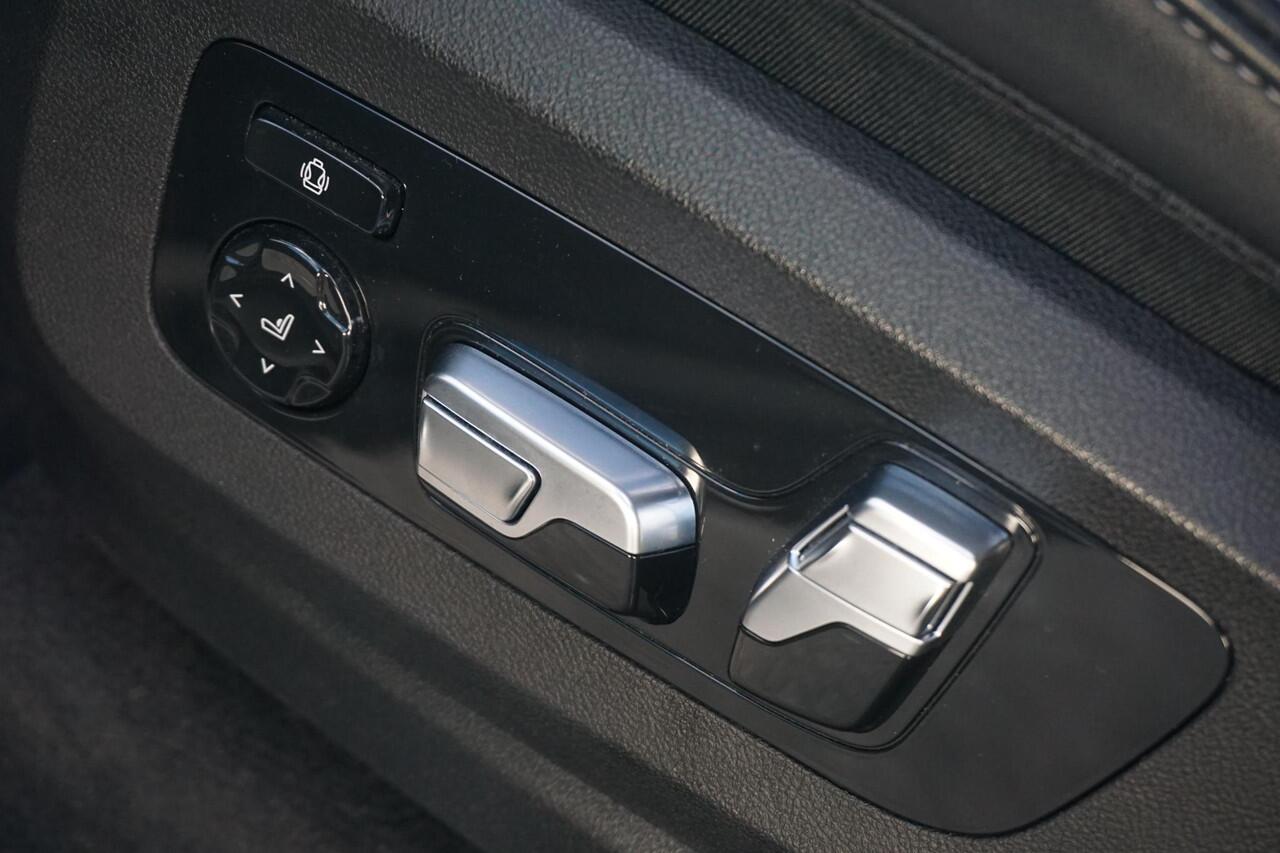 BMW X5 xDrive50e M Sport Pro / Trekhaak / Soft-Close / Comfortstoelen / Driving Assistant Professional / Head-up / Harman Kardon / 21 Inch / Dodehoek detectie