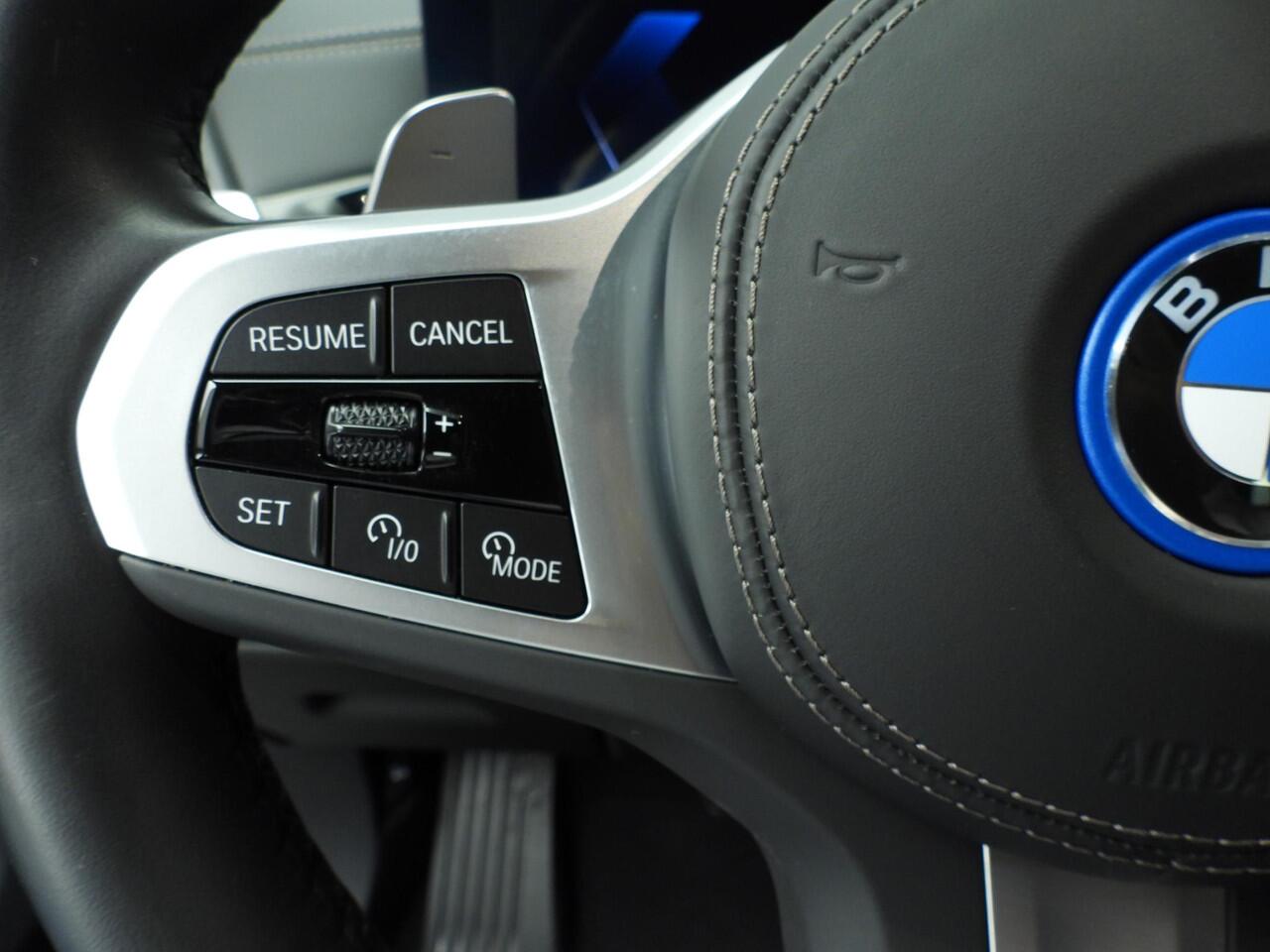 BMW X5 xDrive50e | M-Sportpakket | LED | Leder | HUD | Comfortzetels | Keyles go | Chrome line | DAB | Harman-kardon sound | Alu 21 inch