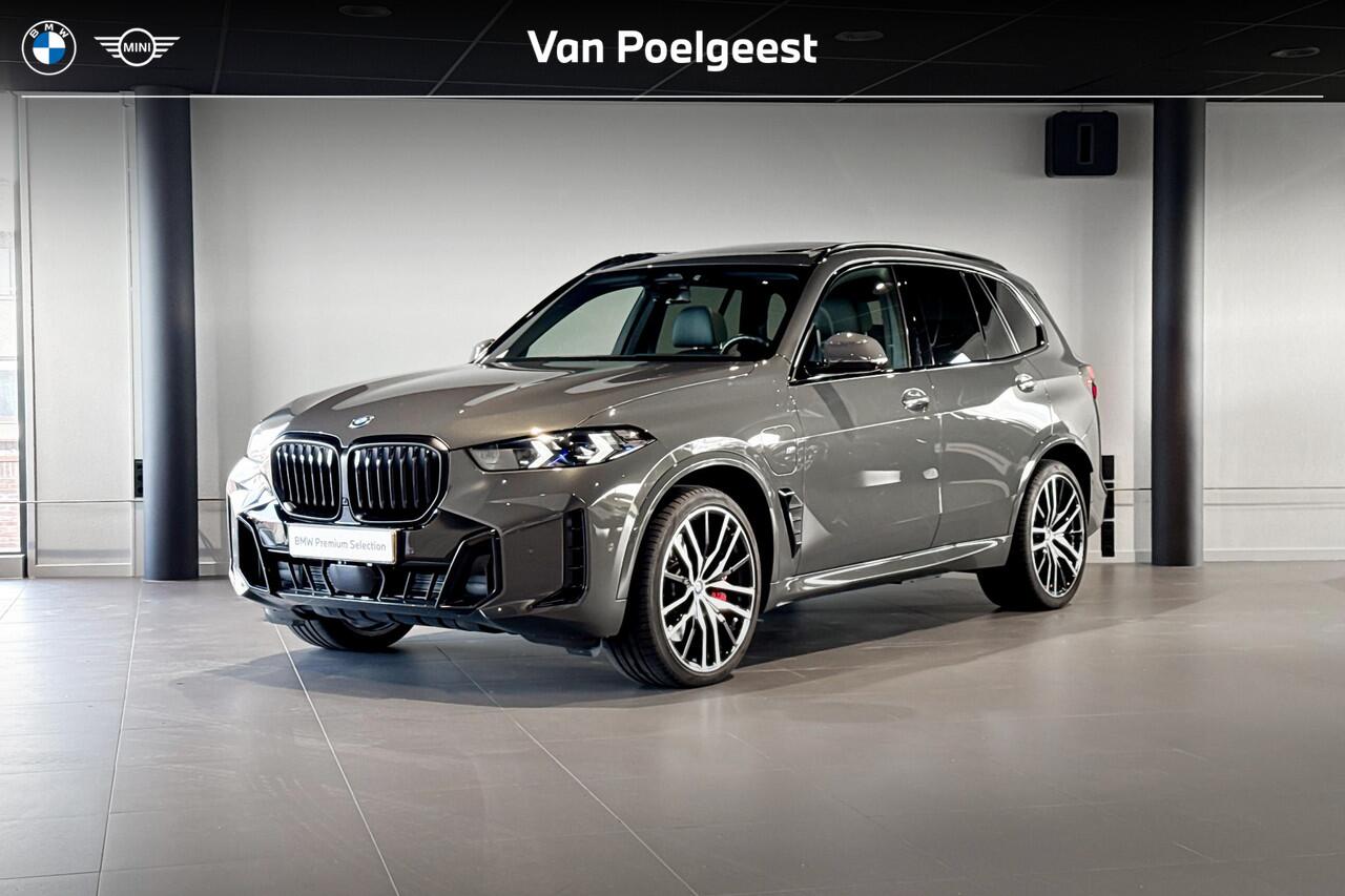 BMW X5 xDrive50e | M Sport | Sky Lounge | Stoelventilatie | Iconic Glow | Trekhaak |