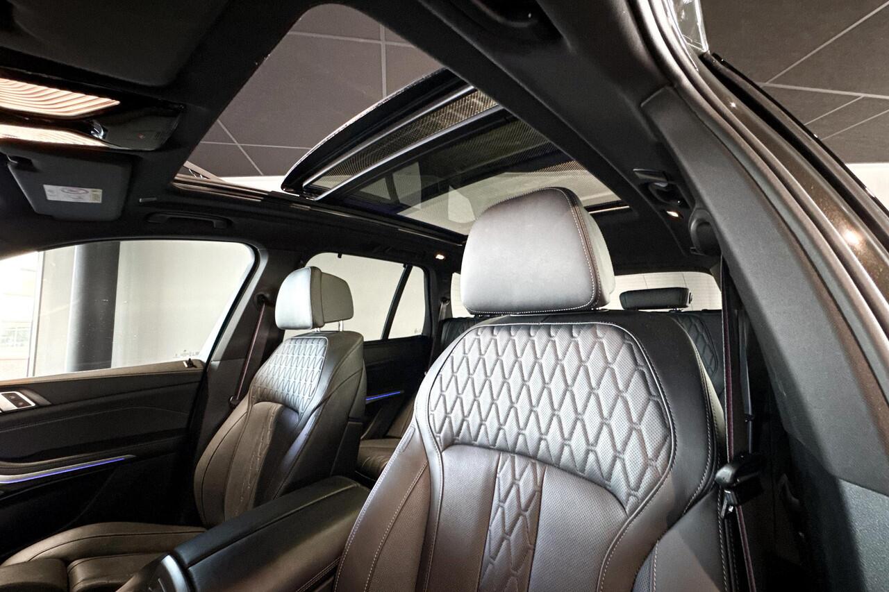 BMW X5 xDrive50e | M Sport | Sky Lounge | Stoelventilatie | Iconic Glow | Trekhaak |
