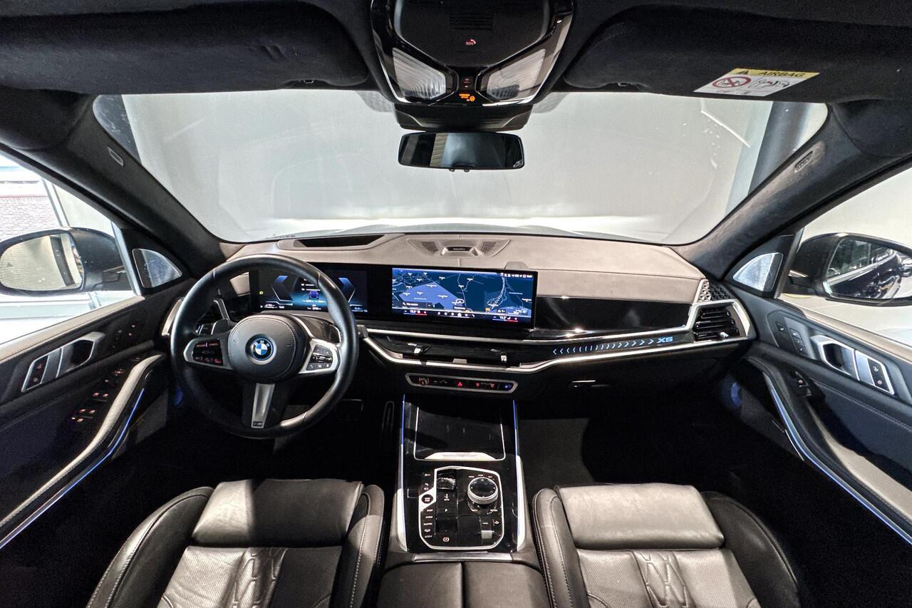 BMW X5 xDrive50e | M Sport | Sky Lounge | Bowers & Wilkins | Soft-close | Trekhaak |