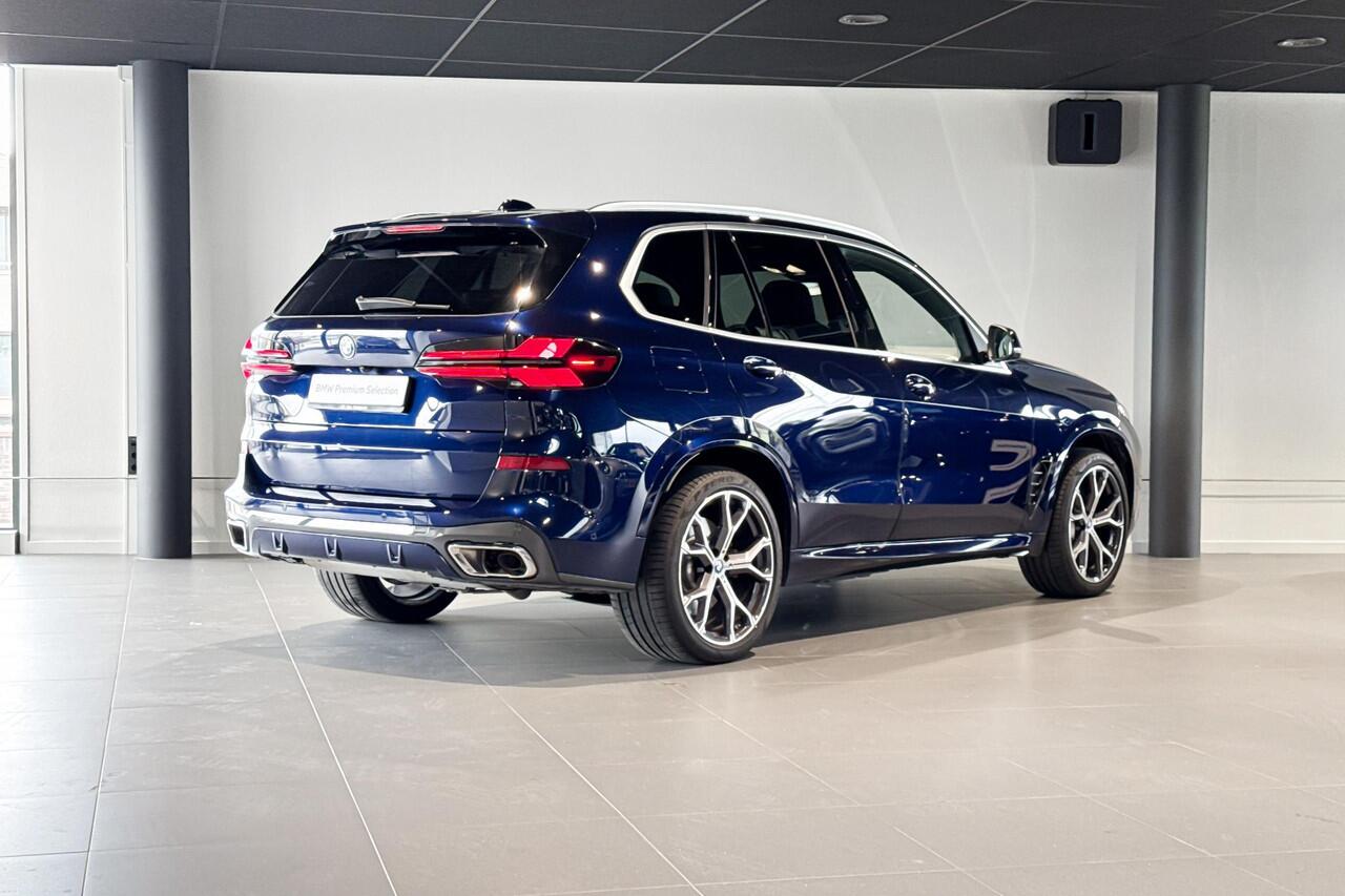 BMW X5 xDrive50e | M Sport | Sky Lounge | Bowers & Wilkins | Soft-close | Trekhaak |