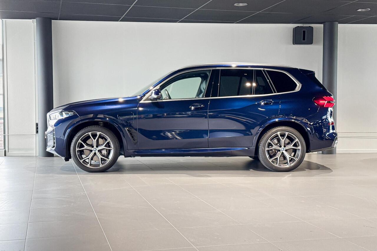 BMW X5 xDrive50e | M Sport | Sky Lounge | Bowers & Wilkins | Soft-close | Trekhaak |