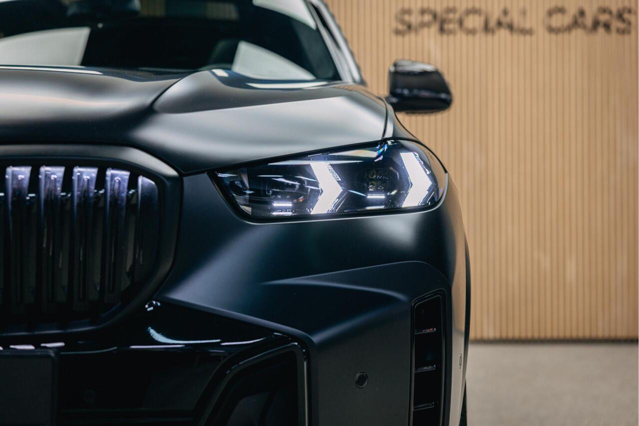 BMW X5 xDrive50e | M uitgevoerd | Trekhaak | Alcantara hemel | Luchtvering | Full PPF in- en exterieur | Skylounge |