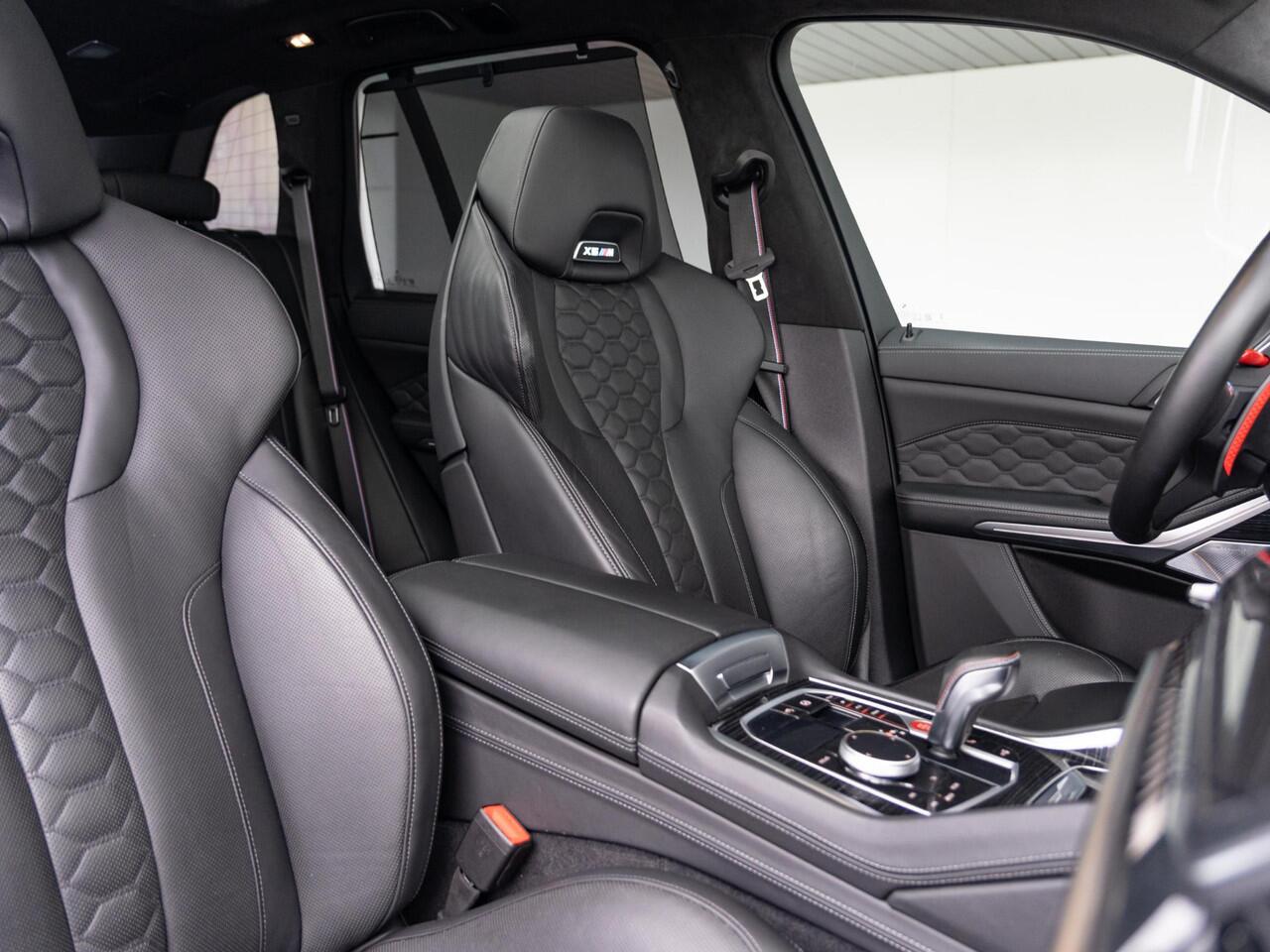 BMW X5 M Competition | Innovation Pack | Travel Pack | Comfort Access | Sky Lounge | Bowers & Wilkins | Trekhaak