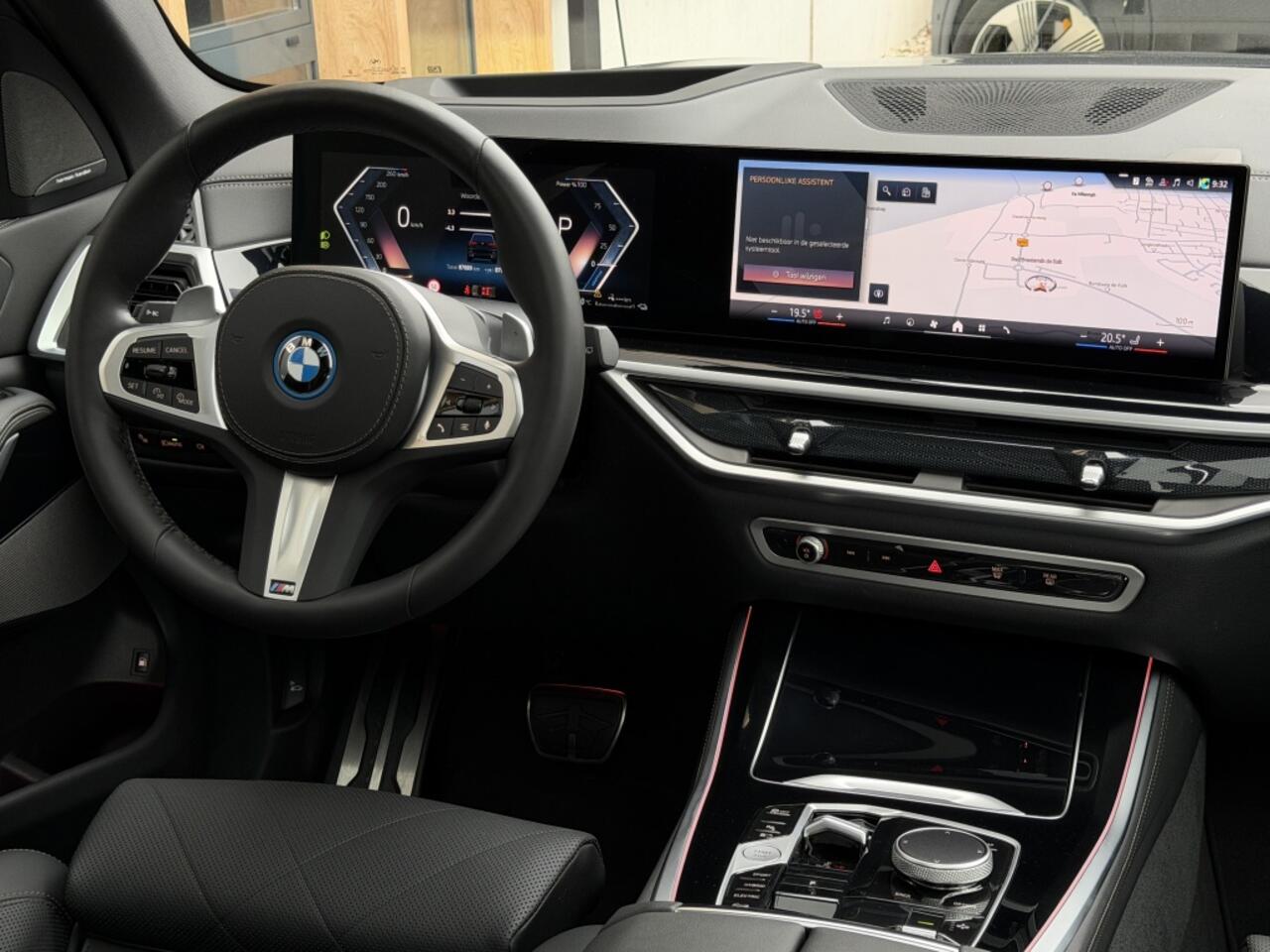 BMW X5 xDrive50e M-Sport | Head-up | Driving Assistant | 22 inch | Pan