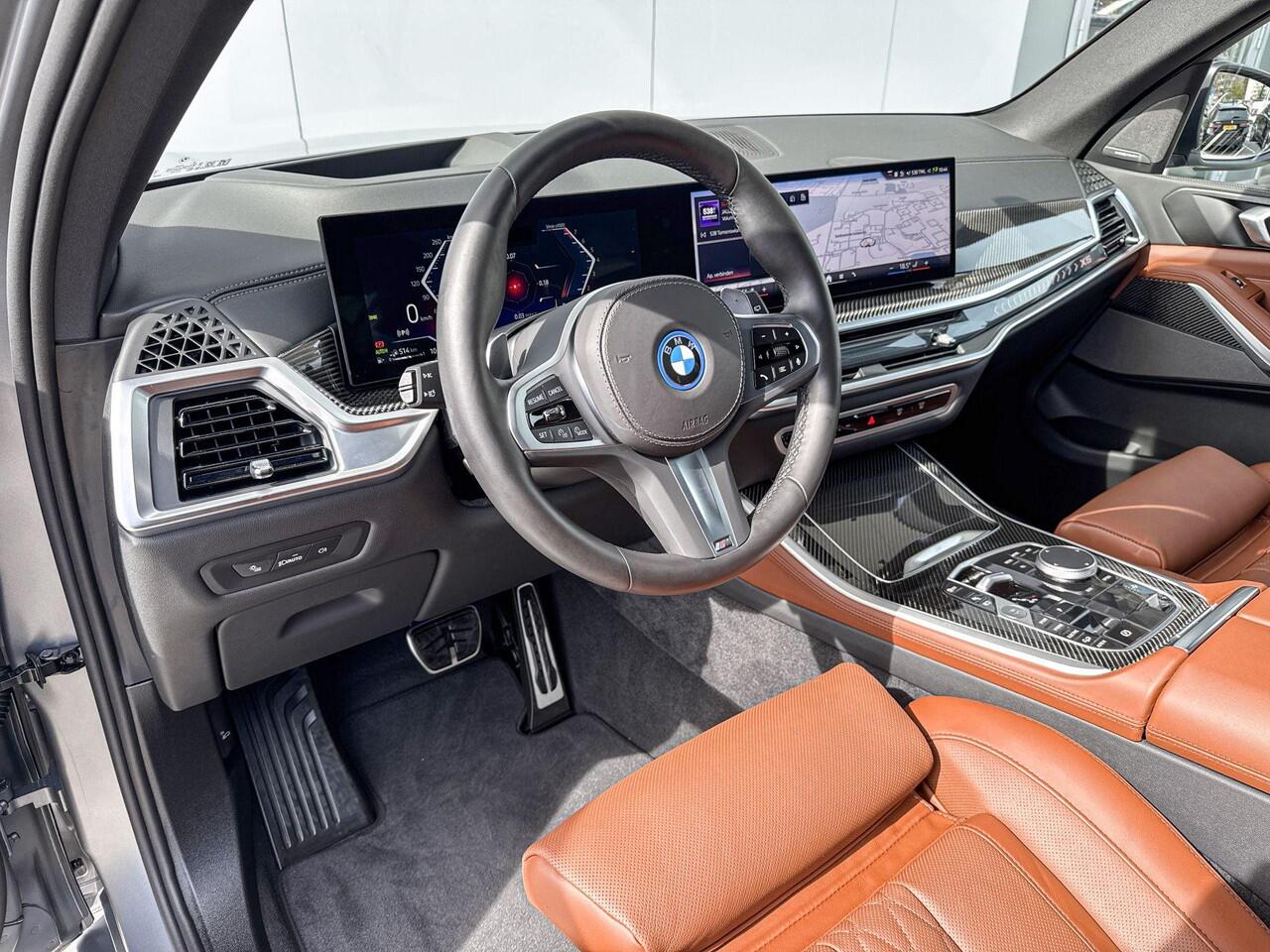 BMW X5 xDrive50e M Sport | Carbon | Trekhaak | Panoramadak