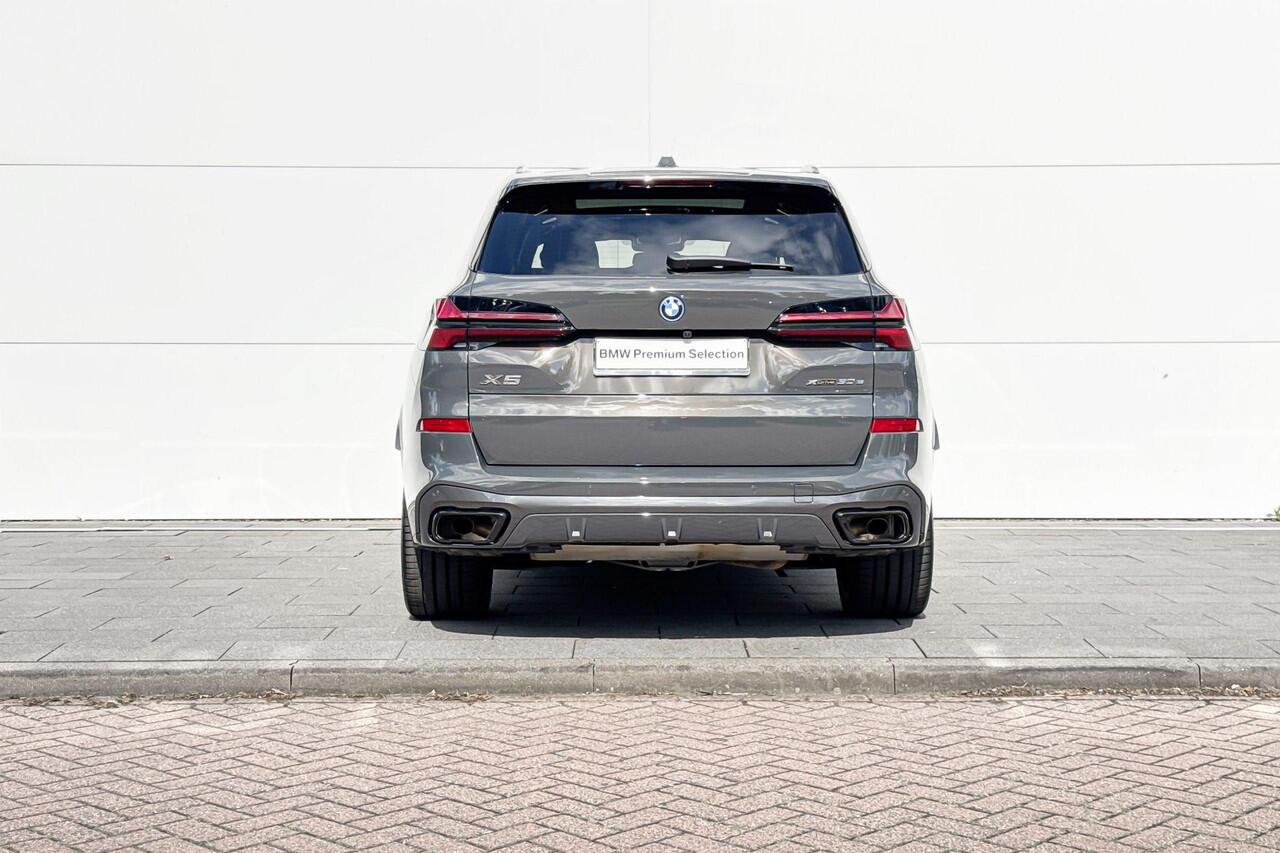 BMW X5 xDrive50e | M-Sport Pro | B&W | Trekhaak | Panoramadak | Stoelventilatie voor beide voorstoelen |