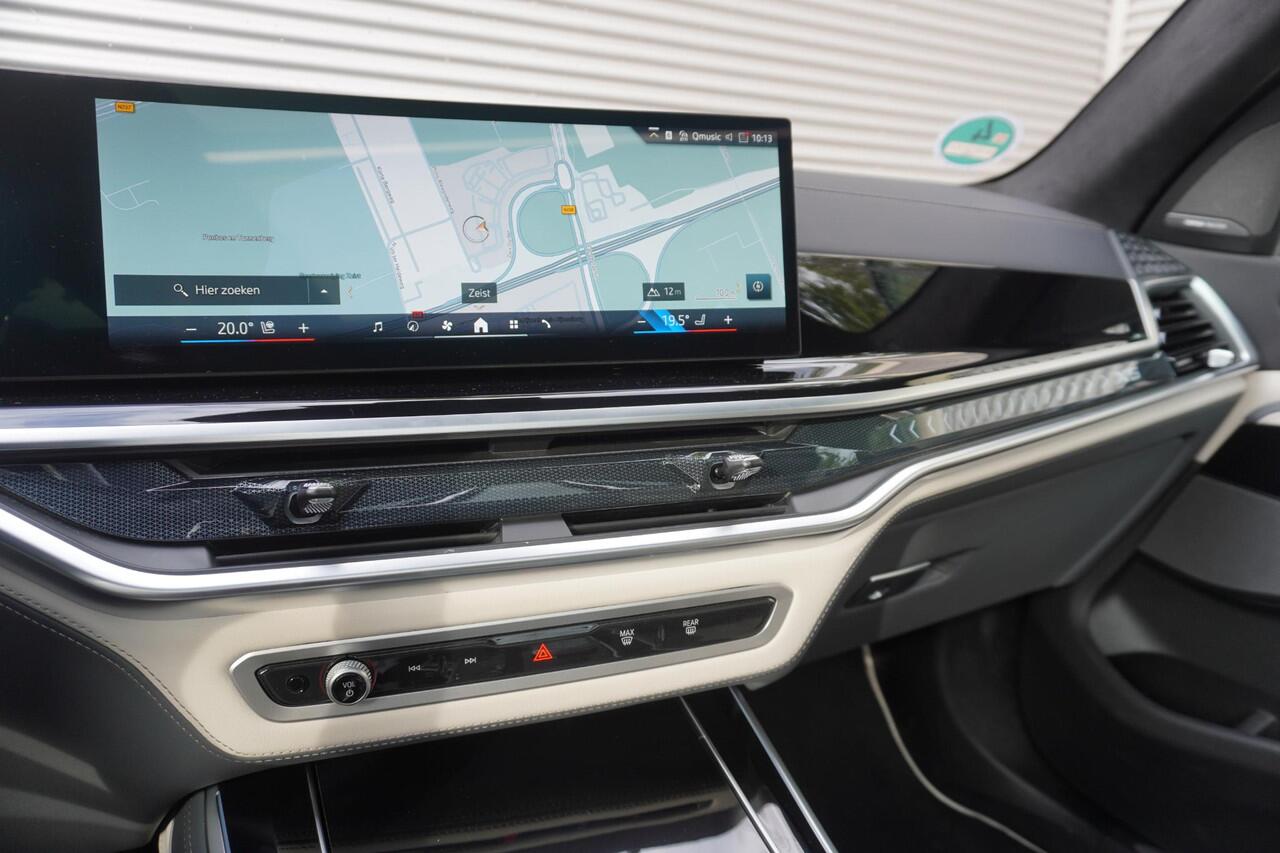 BMW X5 xDrive50e M Sportpakket | Comfort Pack | 21 inch LM M V-spaak (Styling 915 M) | Soft-Close | Glazen panoramadak | Driving Assistant Professional