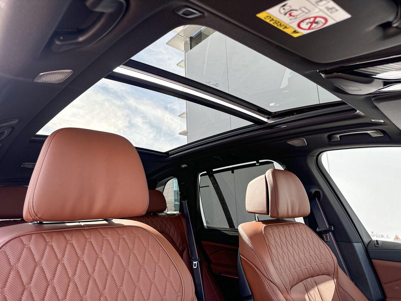 BMW X5 xDrive50e M-Sport Pro / 22 inch / Bowers & Wilkins audio / Panoramadak / Individuaal Interieur / Integral Active Steering