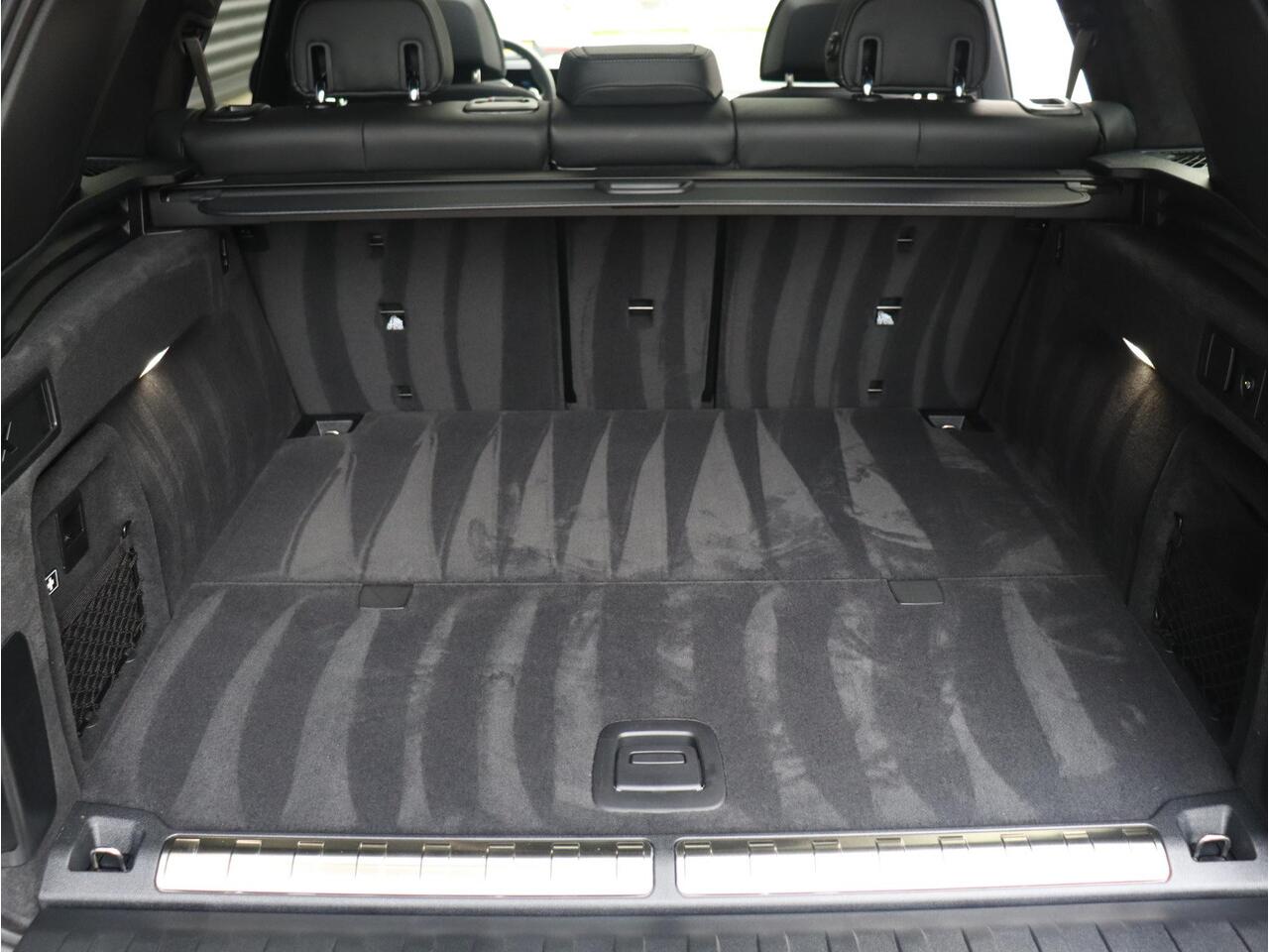 BMW X5 xDrive50e | High Executive | M Sportpakket Pro | Panodak | Trekhaak | Driving Assistant Prof. | Head-Up | Harman Kardon | Soft Close | Stoelventilatie | 22'' LMV