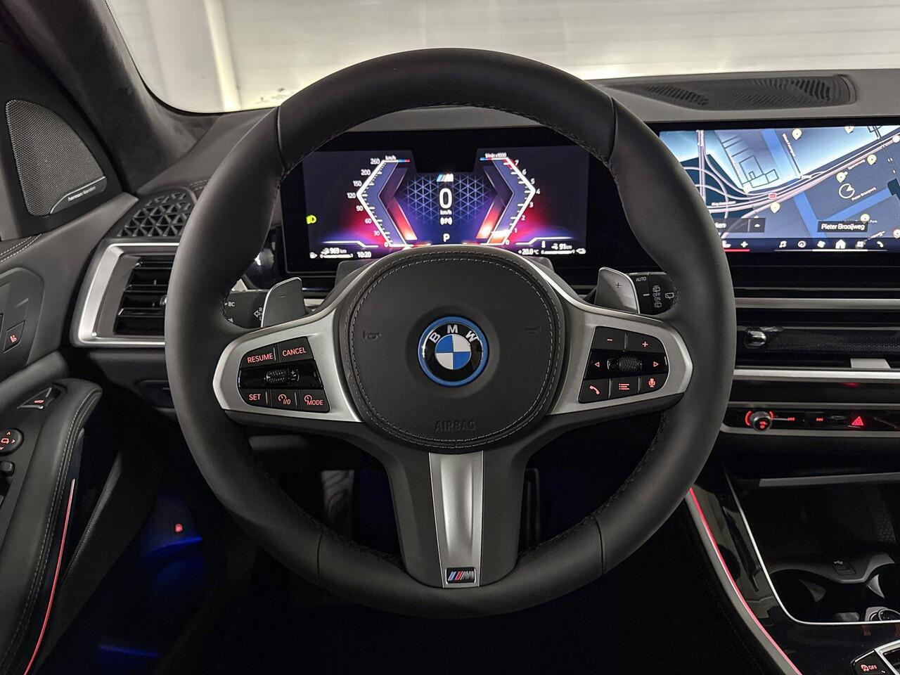 BMW X5 xDrive50e | M-Sport Pro | Travel Pack | Comfort Plus Pack | Driving Assistant | Harman/Kardon | Panoramadak | Soft-Close Portieren | Comfort Access | Trekhaak | Selections