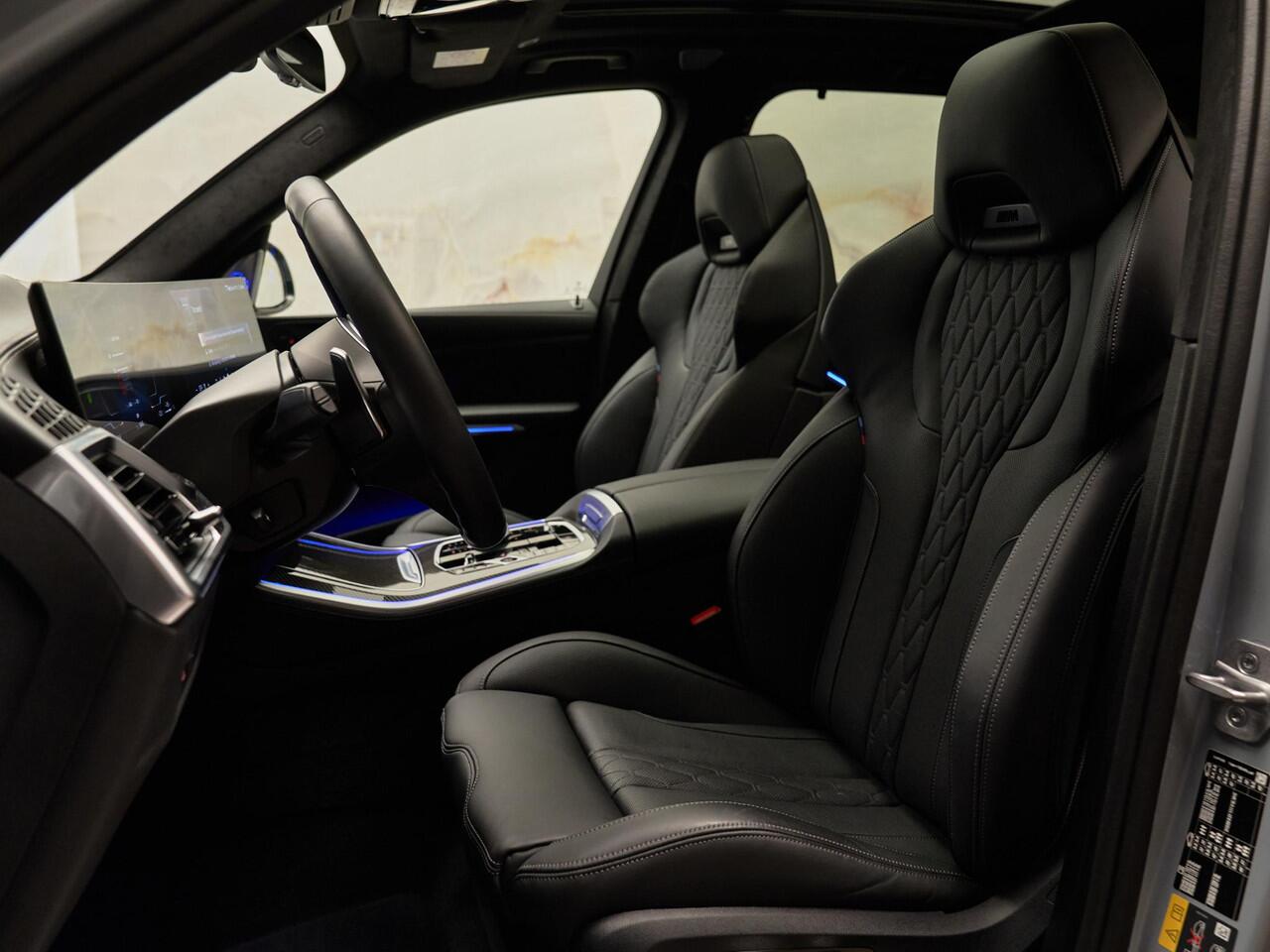 BMW X5 xDrive50e M Sport Pro, M stoelen, 4-wielbest., B&W, massage, CraftedClarity, pano, Merino, memory, 22", HUD, tr.haak, privacy