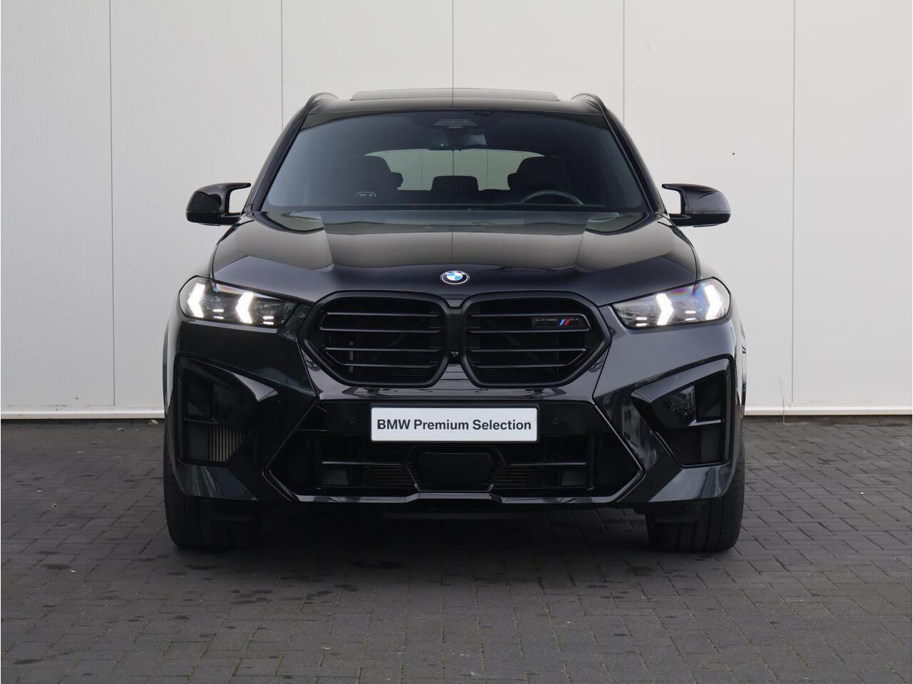 BMW X5 M Competition / Bowers & Wilkins / Soft Close / Stoelventilatie / Skylounge Panoramadak / Trekhaak / 22'' /