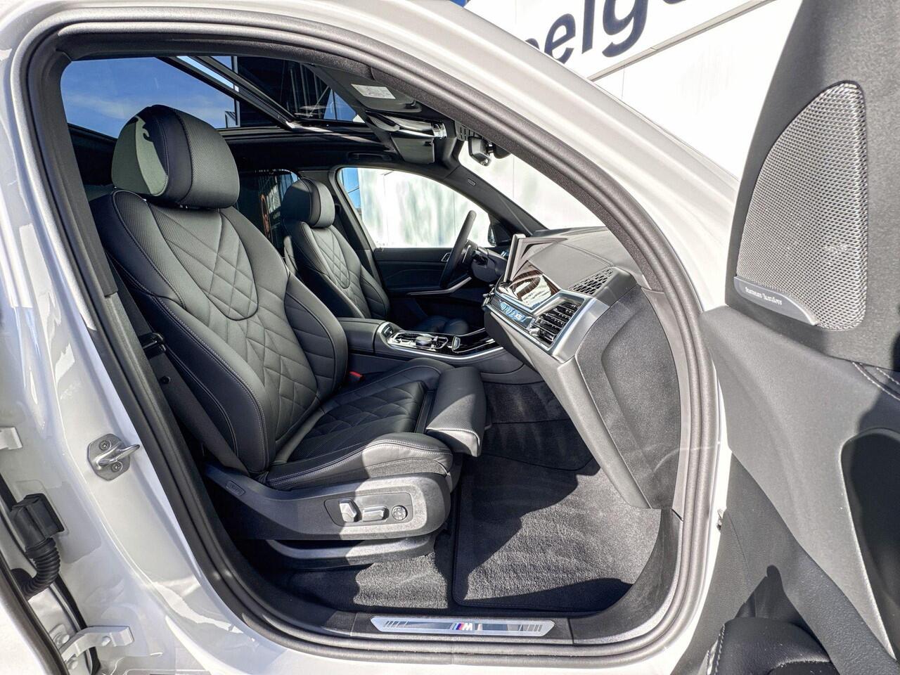 BMW X5 xDrive50e Travel Pack | Innovation Pack | M Sport | Trekhaak