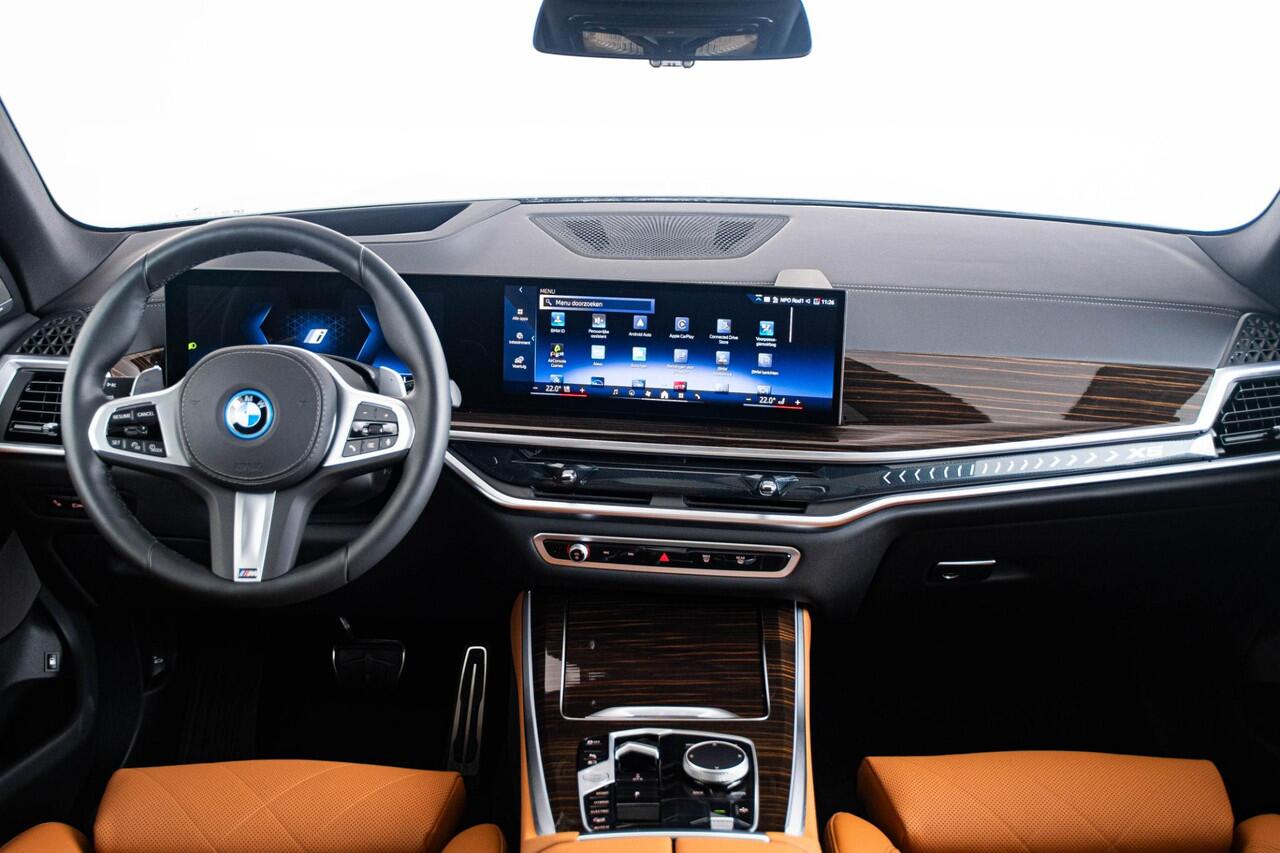 BMW X5 xDrive50e M Sport - Trekhaak - Panoramadak - Warmte Comfort Pack - Comfortstoelen - Travel en Comfort systeem - Comfort Access - Soft Close - Parking/Driving Assistant Professional - Harman Kardon -