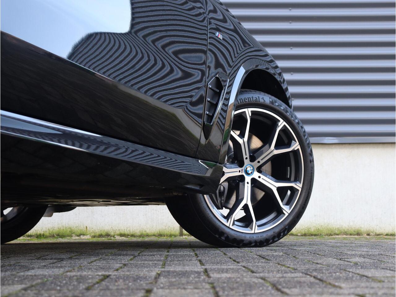 BMW X5 xDrive50e | High Executive | M Sportpakket | Panodak | Trekhaak | Driving Assistant Prof. | Head-Up | Harman Kardon | Soft Close | Stoelventilatie | 21'' LMV