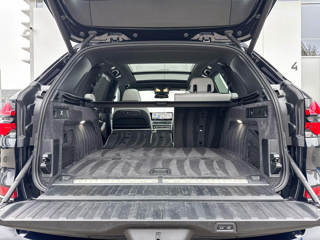 BMW X5 xDrive50e M-Sport / 20 inch / Soft-Close Portieren / Glazen Schuifdak / Driving Assistant / Harman Kardon