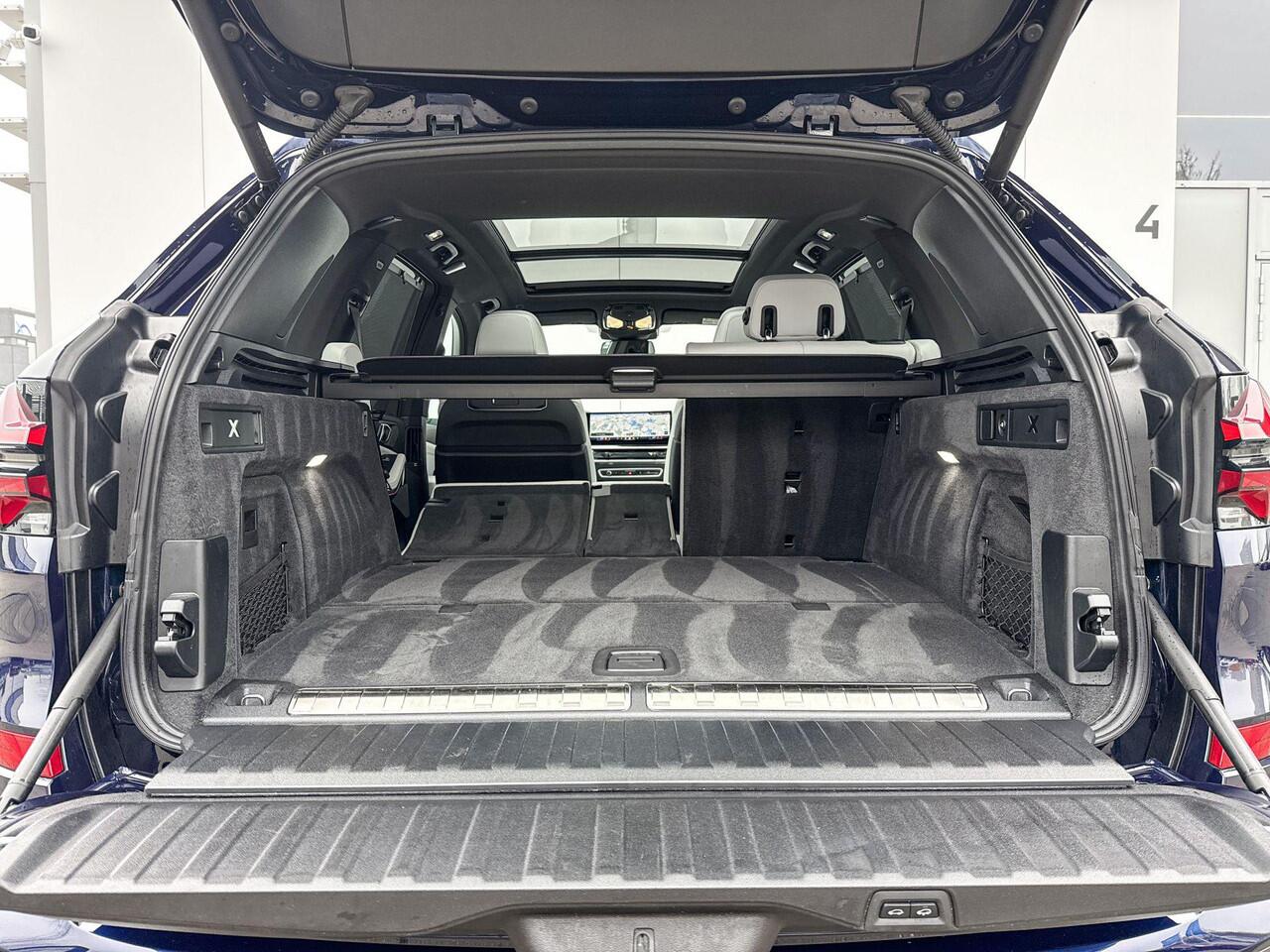 BMW X5 xDrive50e M-Sport / 21inch / Soft Close / Driving Assistant Prof / Glazen schuifdak / Getinte Ramen / Stoelventilatie / Stoelverwarming / Trekhaak