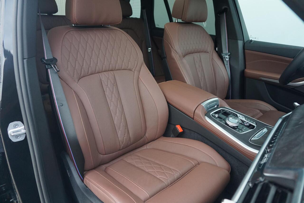 BMW X5 xDrive50e M Sport Pro | Trekhaak / Panoramadak / Comfortstoelen met Memory / Stoelventilatie / Harman Kardon / Driving Assistant Professional