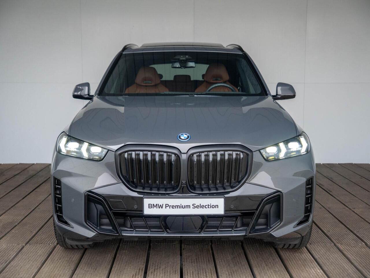 BMW X5 xDrive50e | M Sportpakket Pro | Innovation Pack | Comfort Access | Soft-Close | Sky Lounge | Harman Kardon | Trekhaak